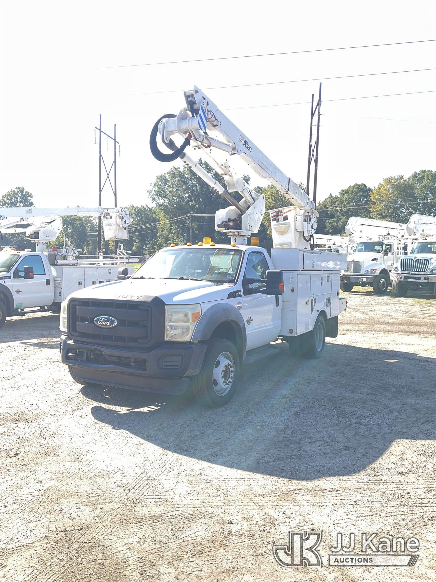 Photo of 2011 Ford F-550