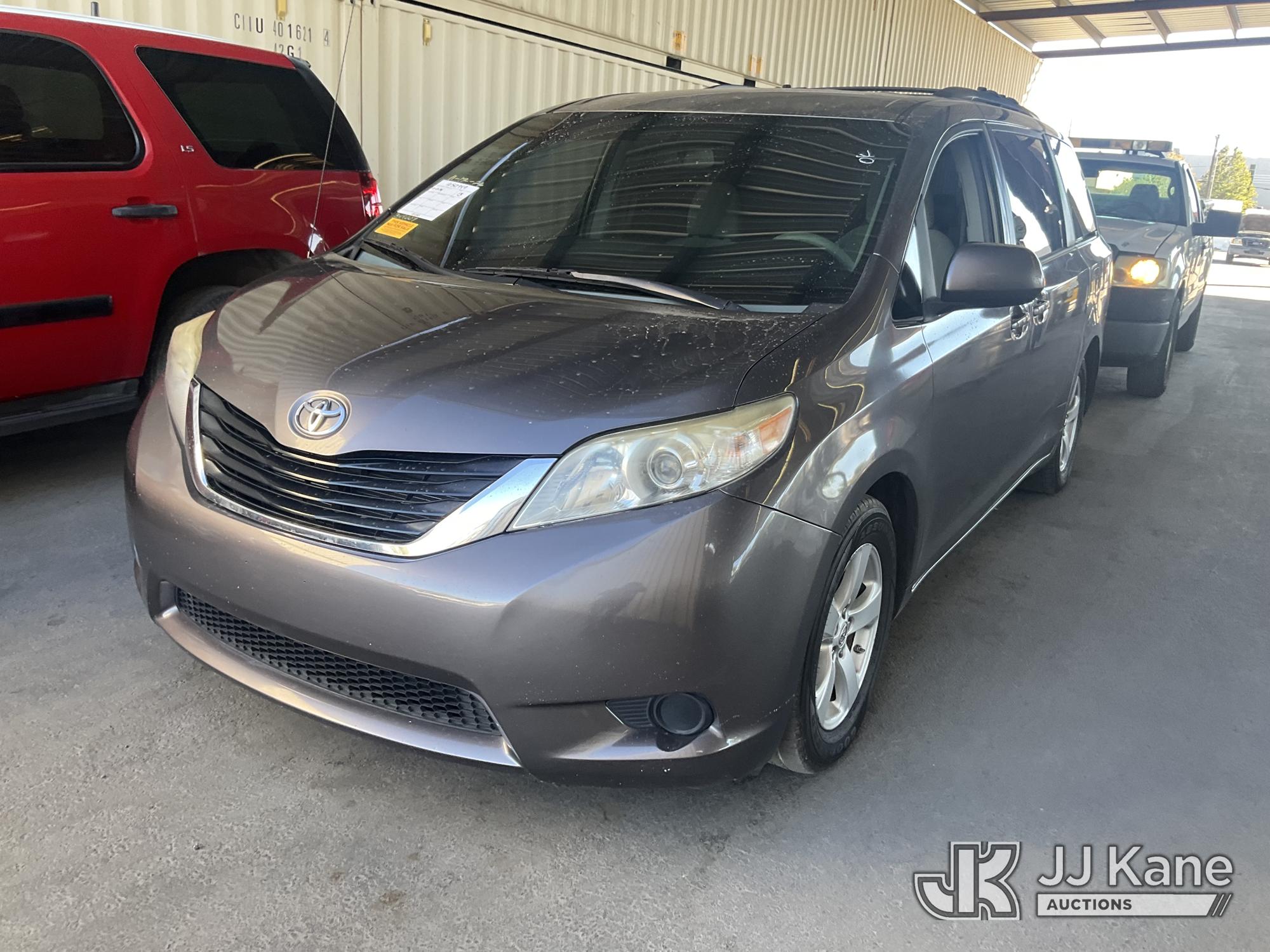2013 Toyota Sienna