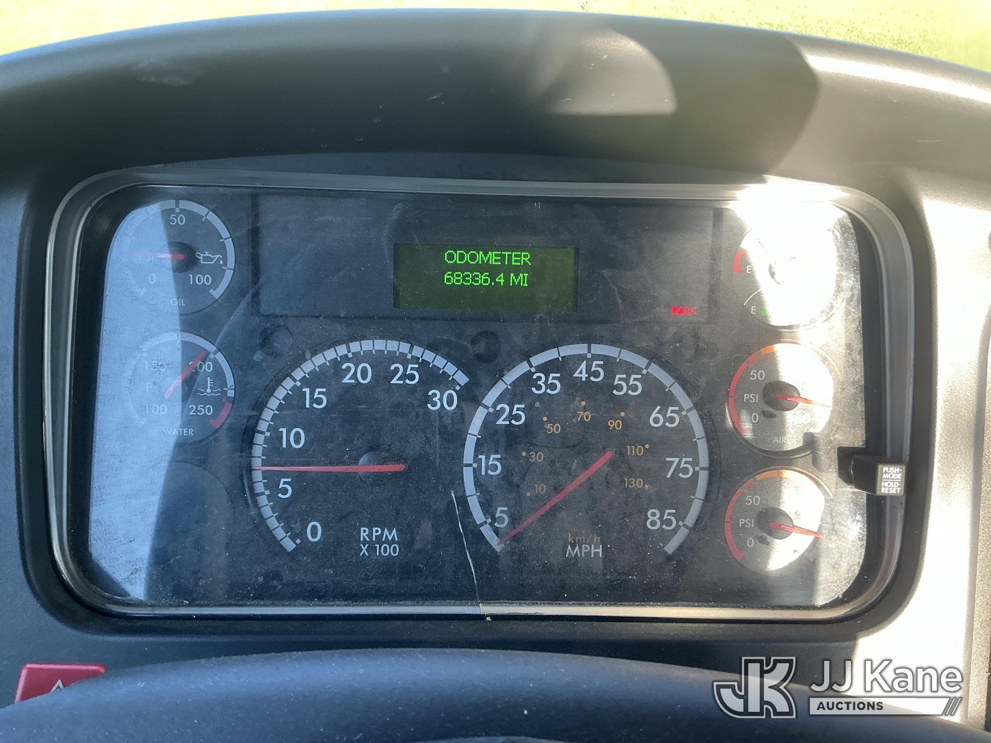 2016 Freightliner M2 106