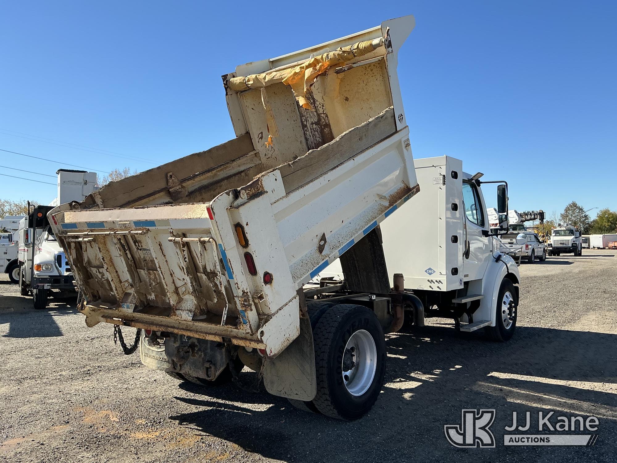 2015 Freightliner M2