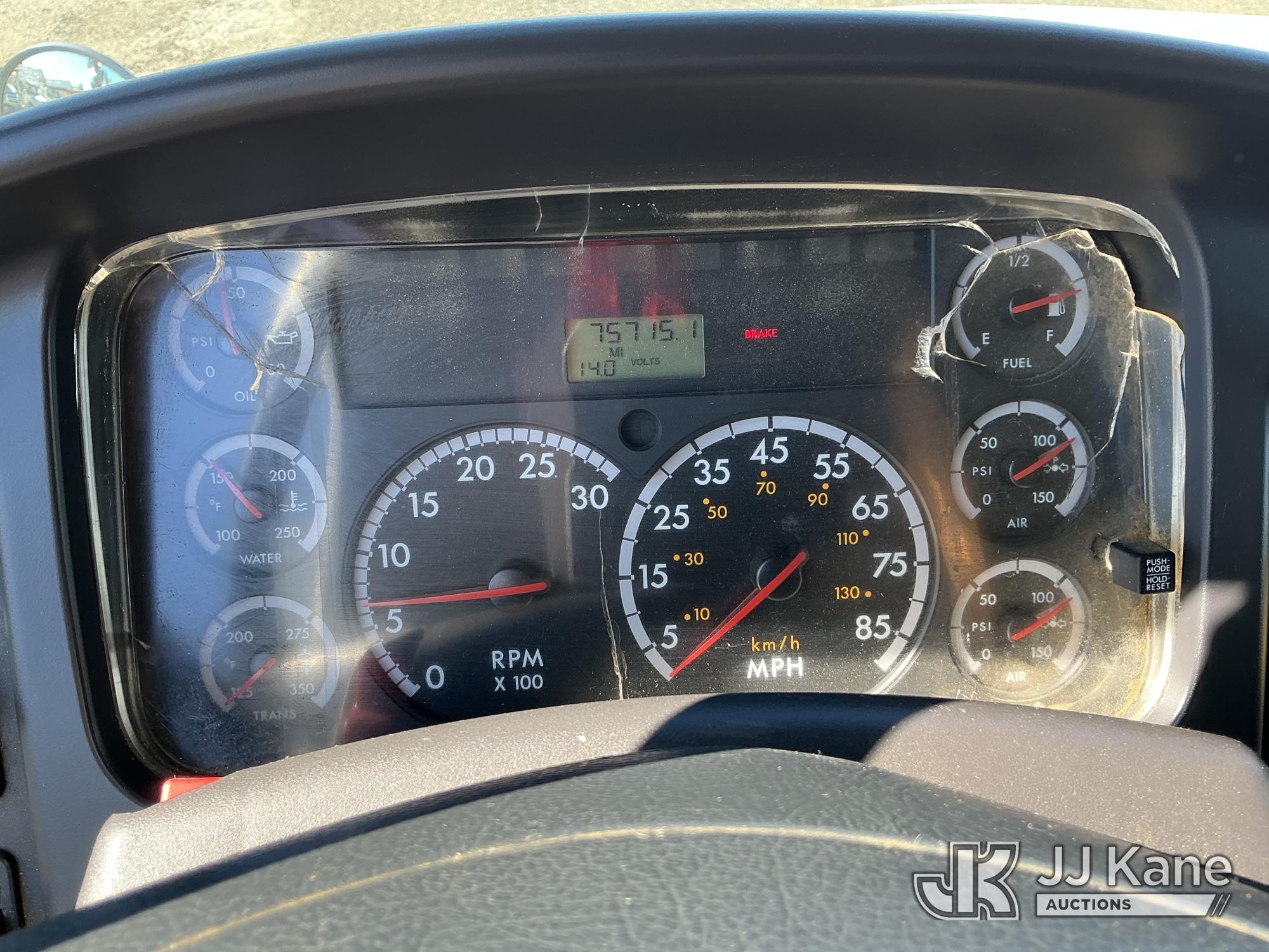 2015 Freightliner M2