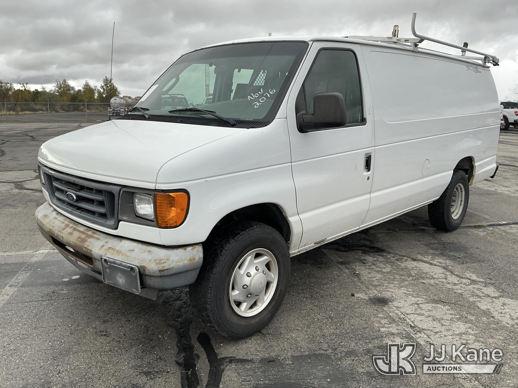 Photo of 2006 Ford E350