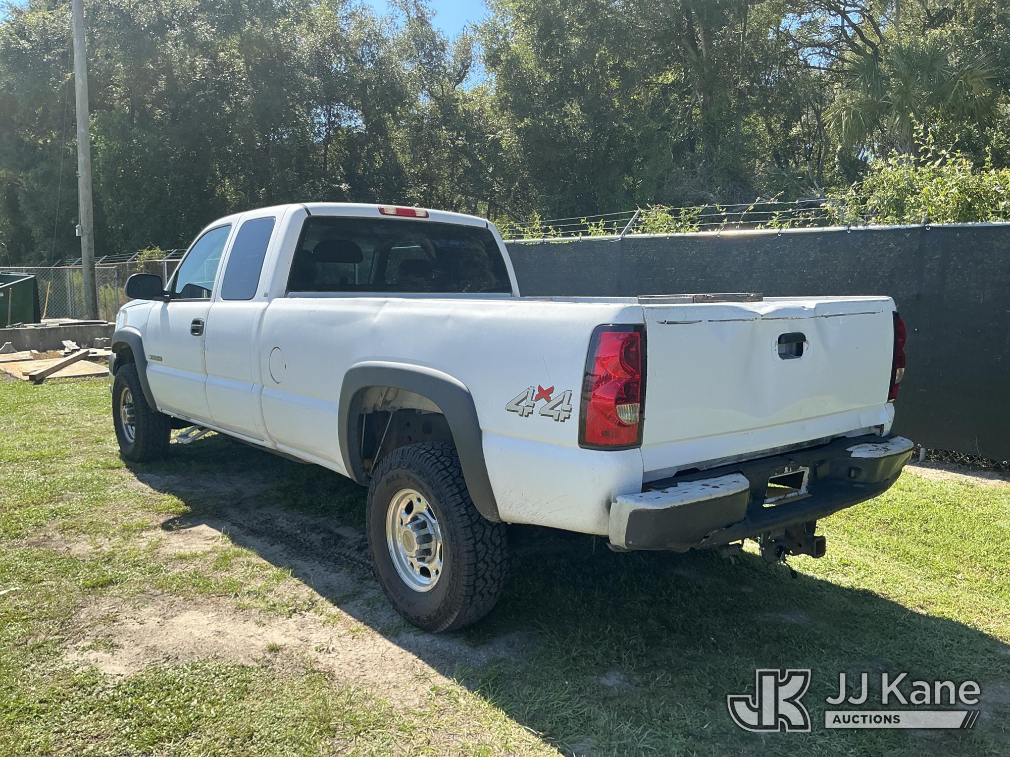 2004 Chevrolet SILVERADO 2500HD 4X4