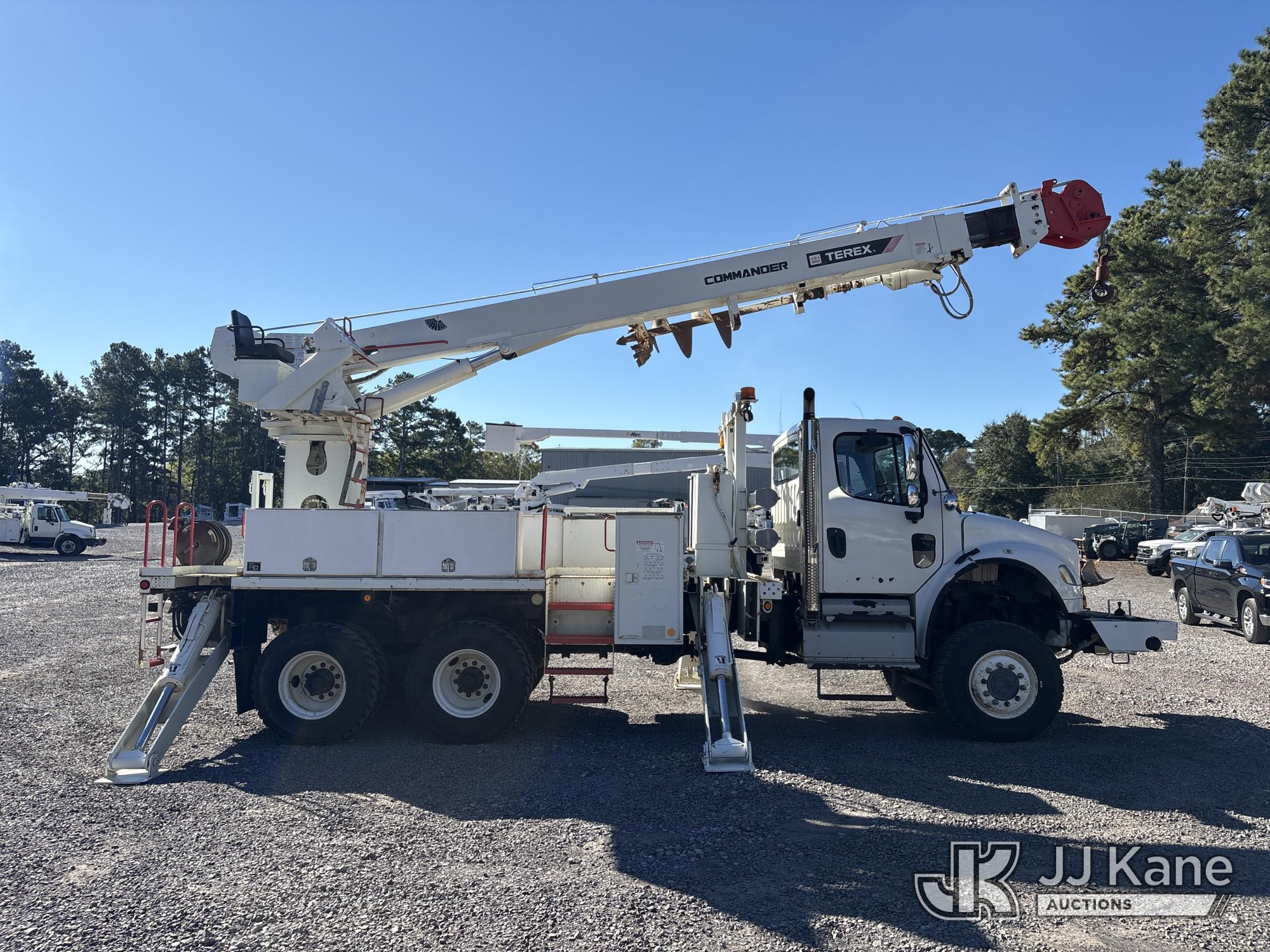 2013 Freightliner M2-106 6X6