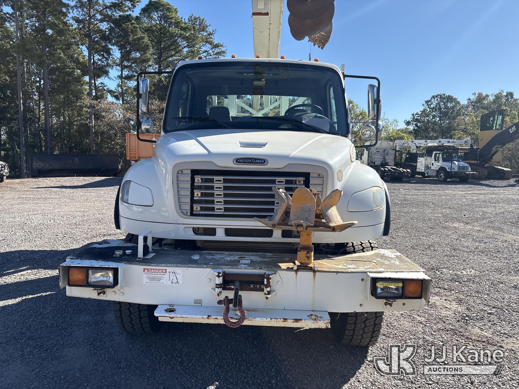 2013 Freightliner M2-106 6X6