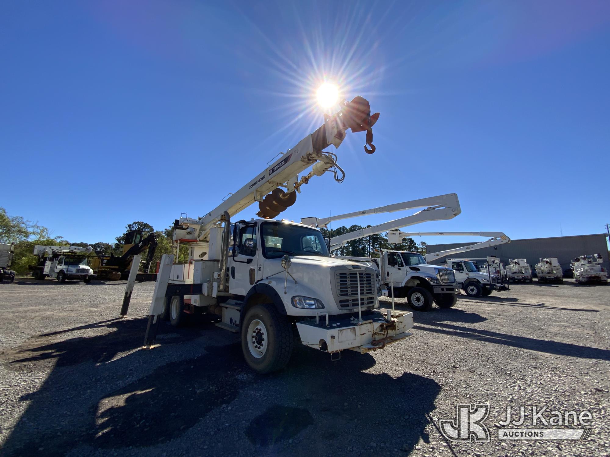 2015 Freightliner M2 112