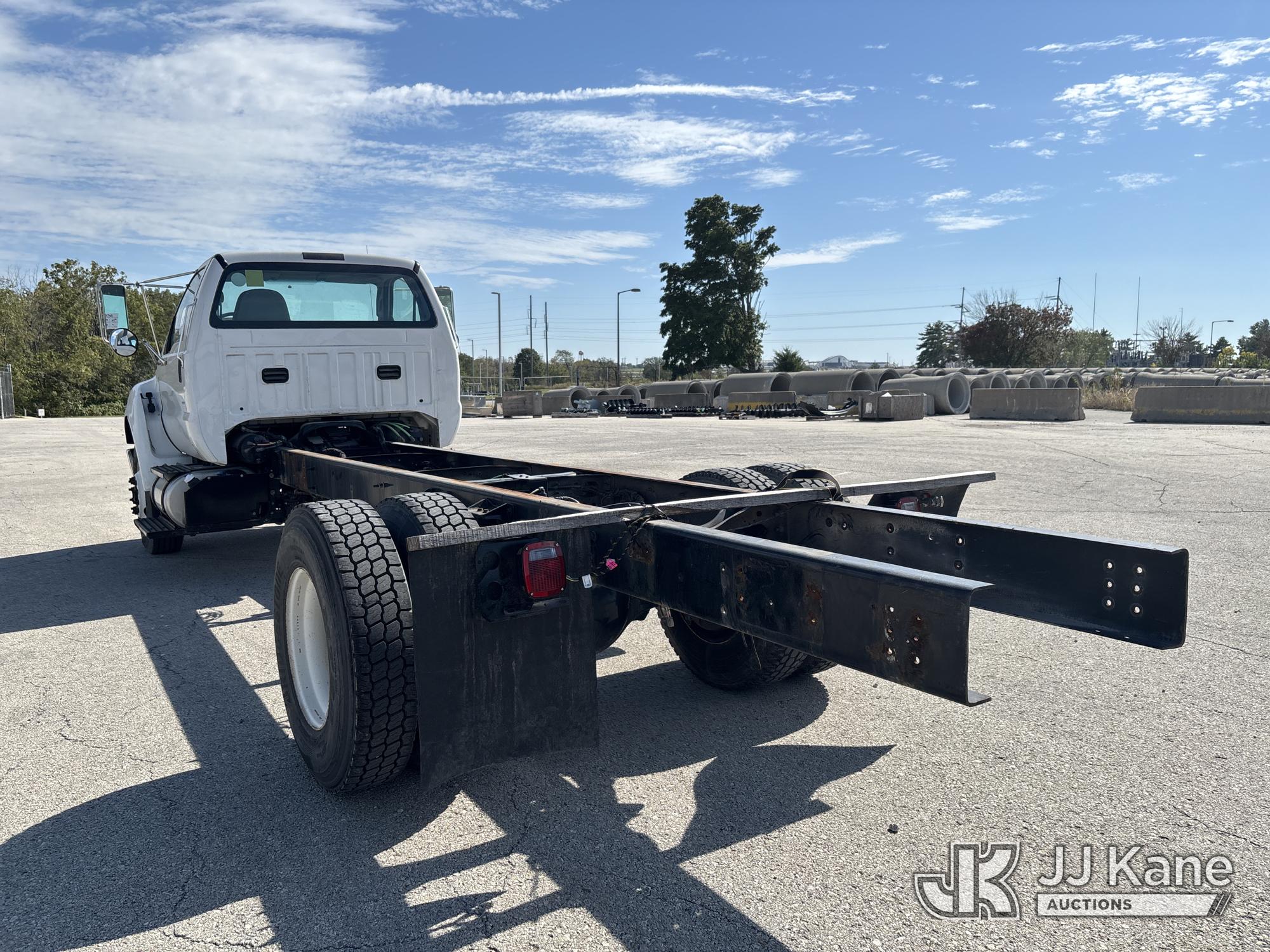 2015 Ford F750
