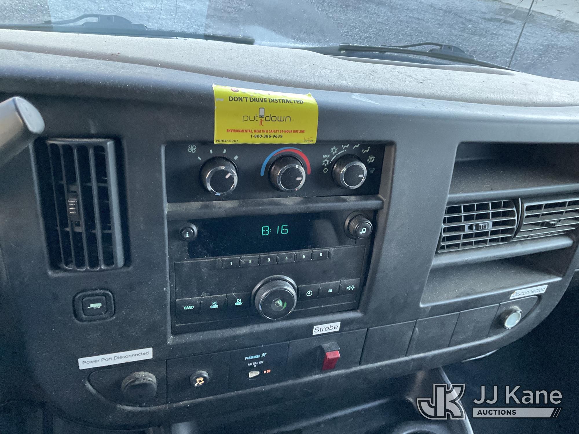 2011 Chevrolet Express G2500