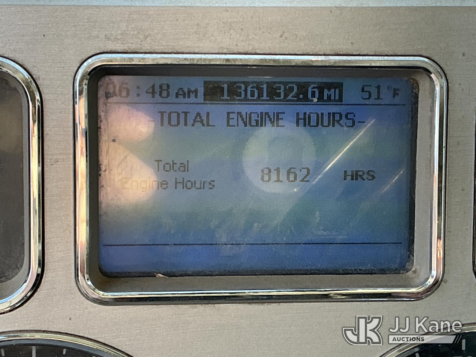 2013 Mack GU700