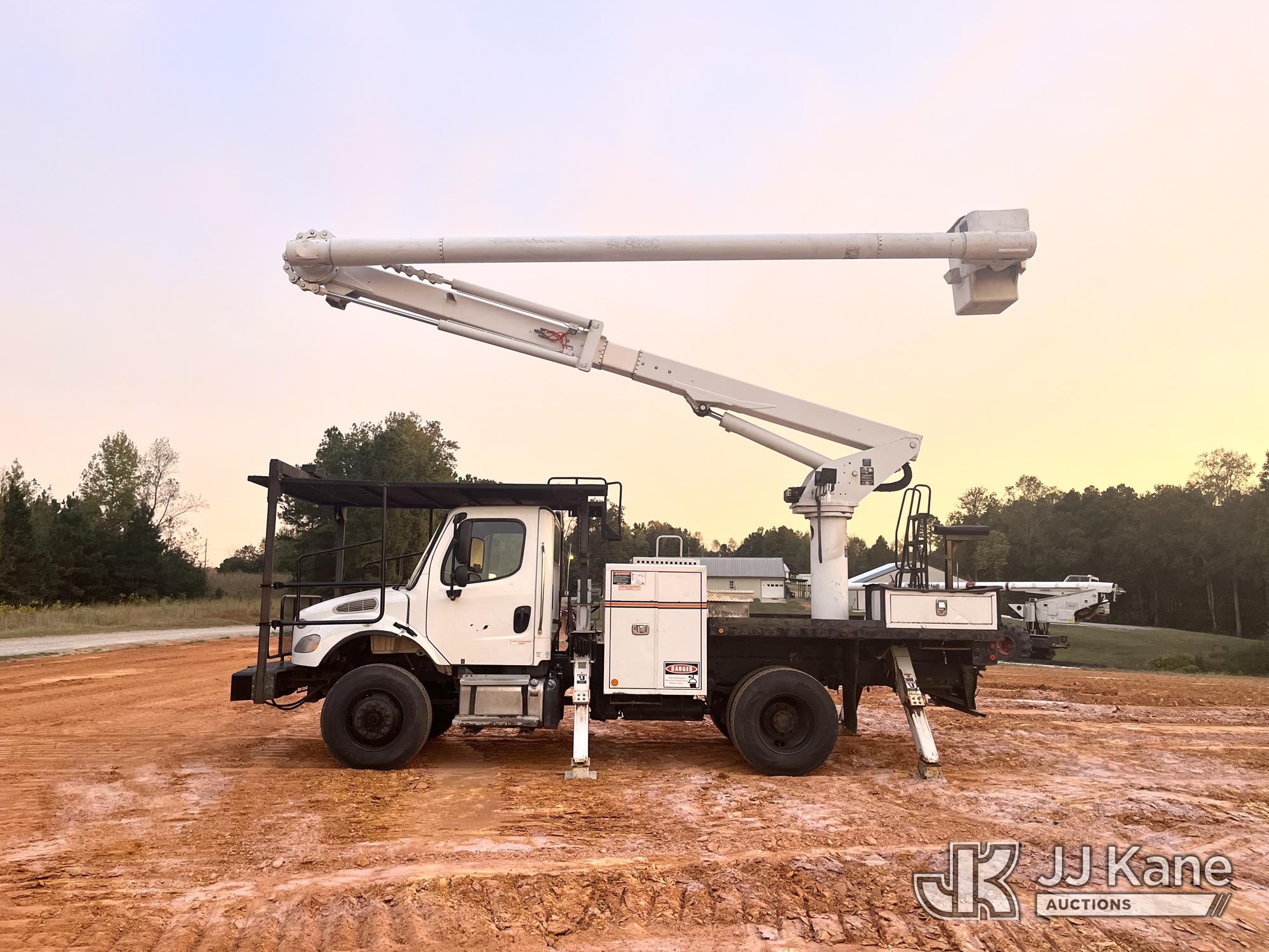 2015 Freightliner M2 106