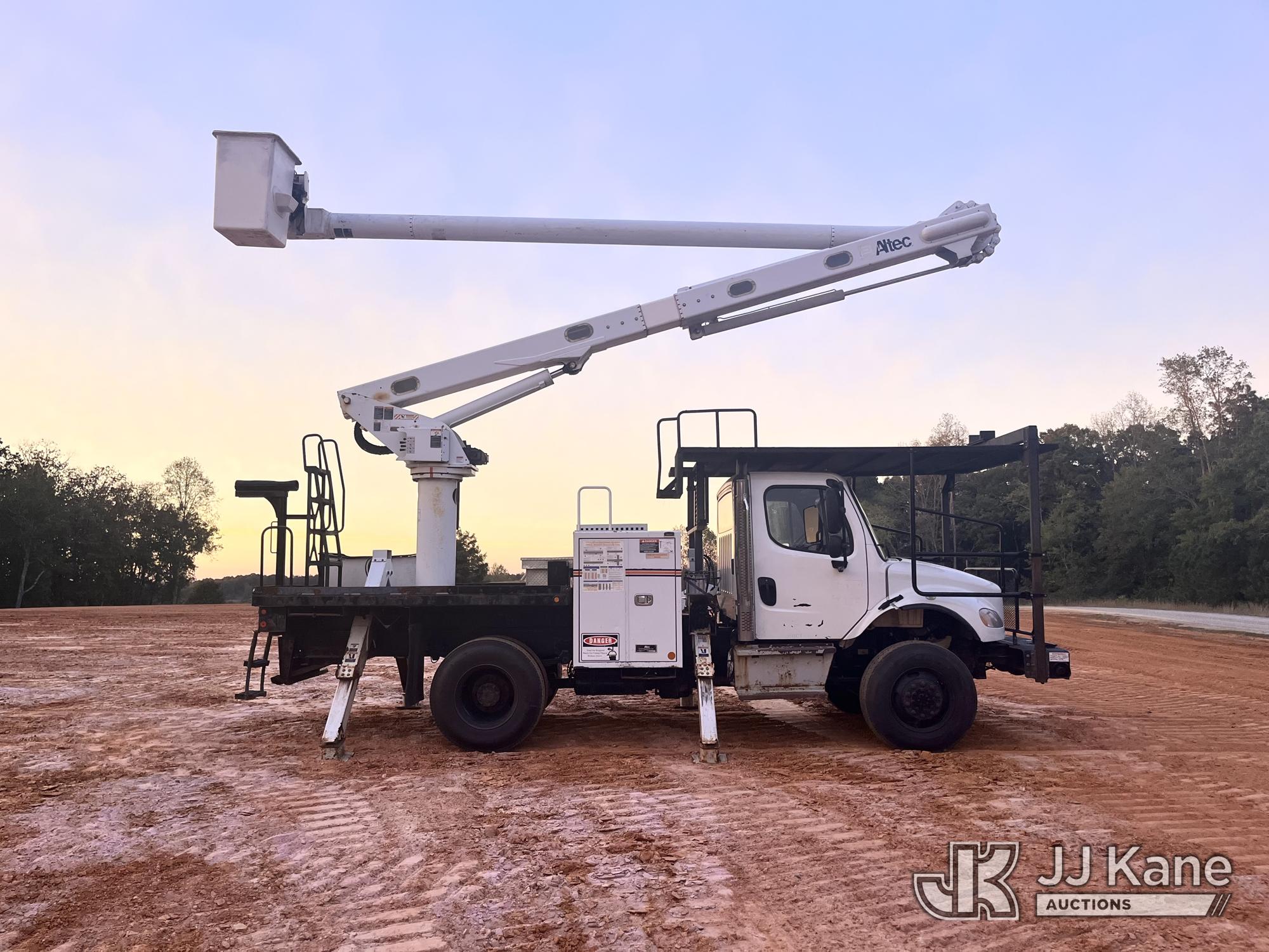 2015 Freightliner M2 106