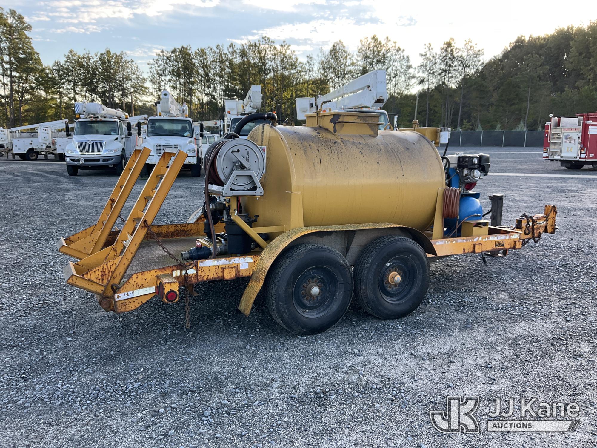 1996 Butler LT1214HR