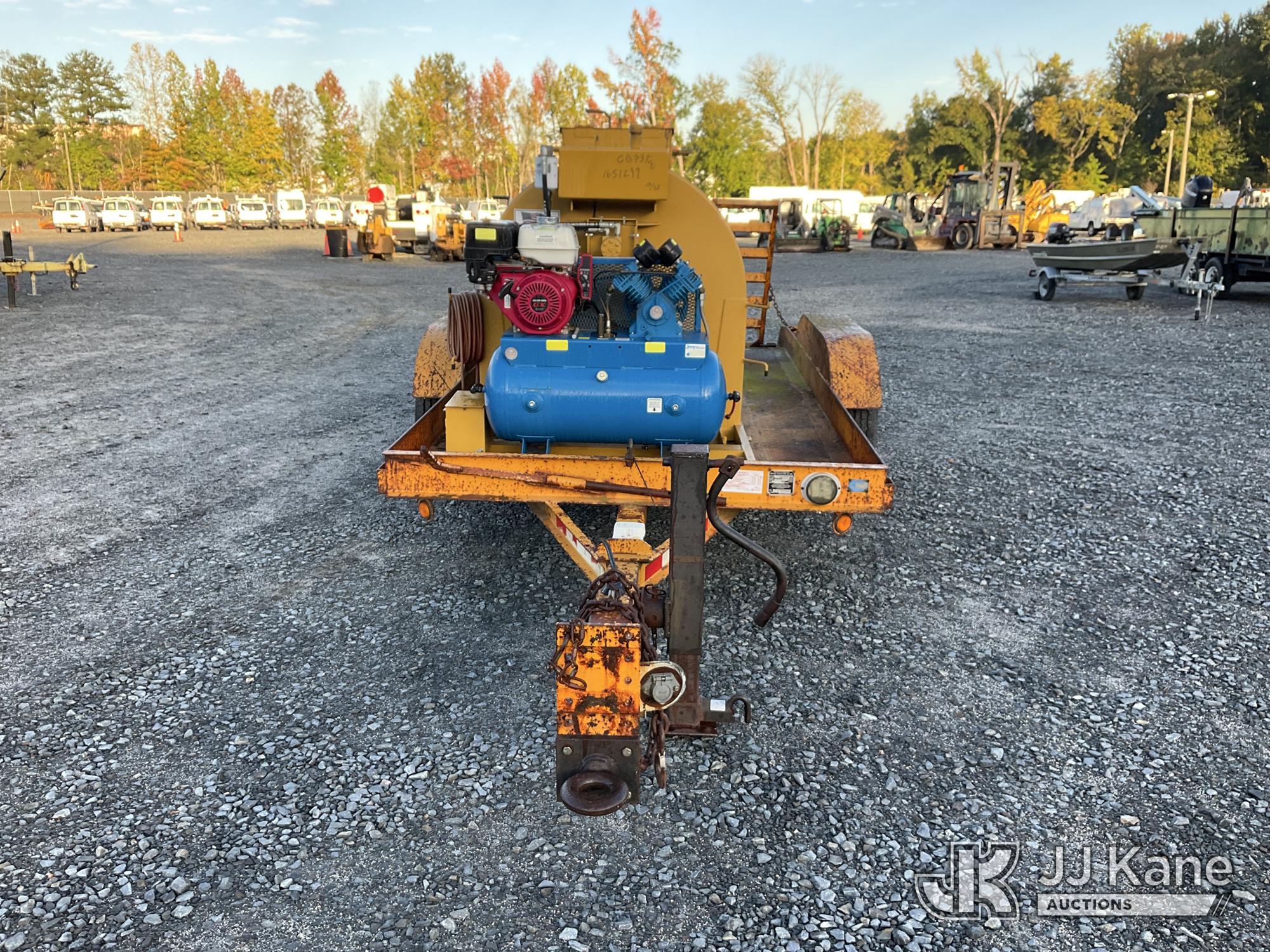 1996 Butler LT1214HR