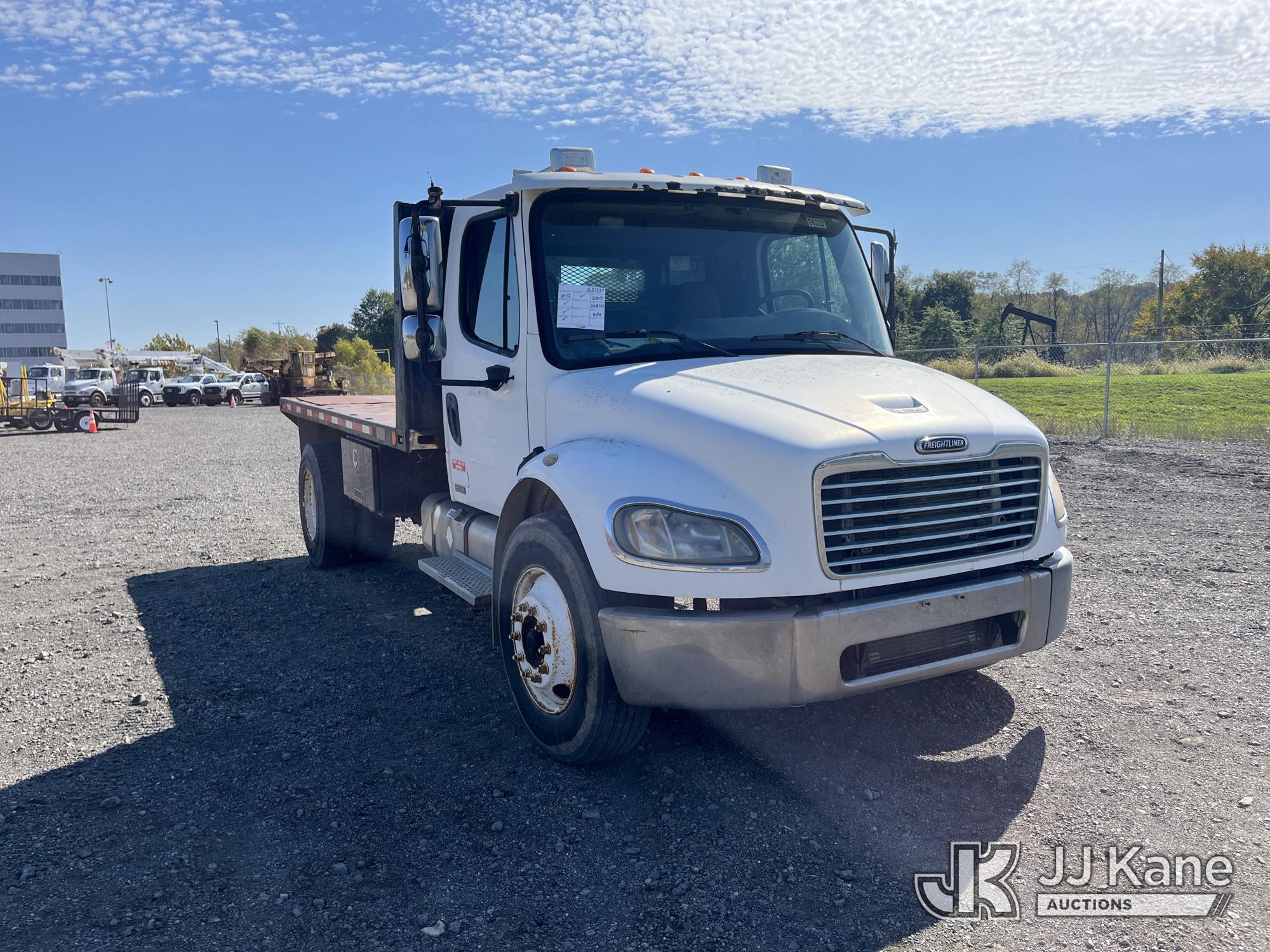 2003 Freightliner M2 106