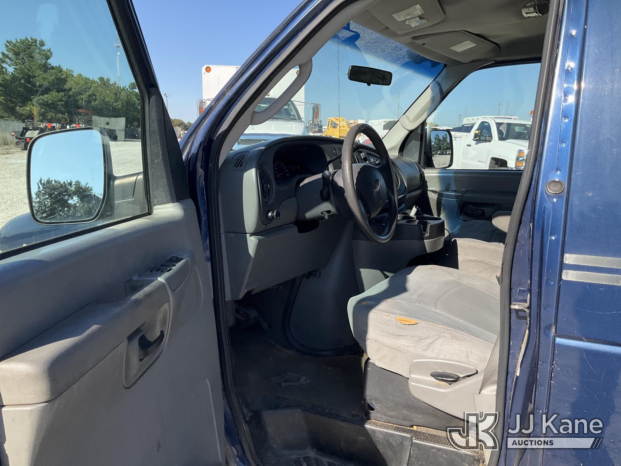 2008 Ford E350