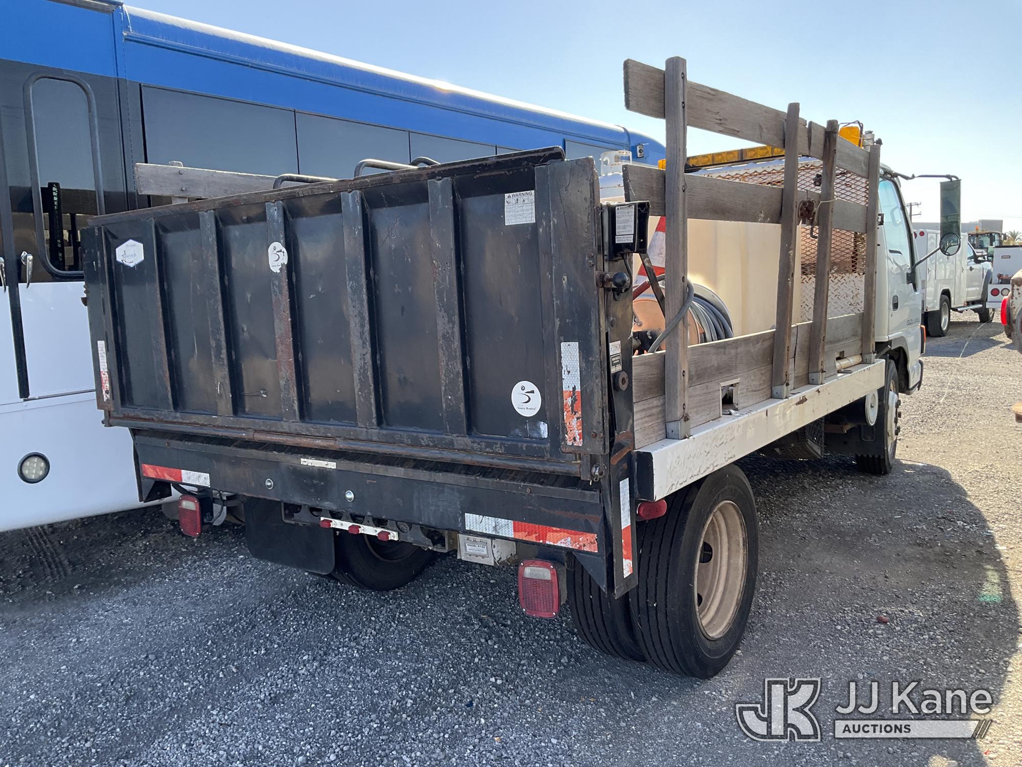 2002 Isuzu NPR