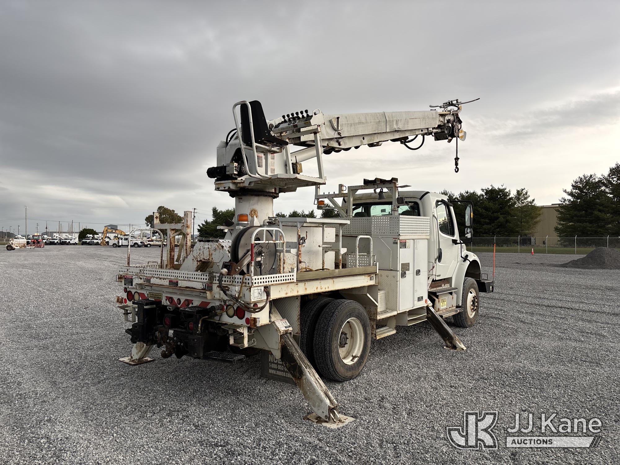 2011 Freightliner M2 106