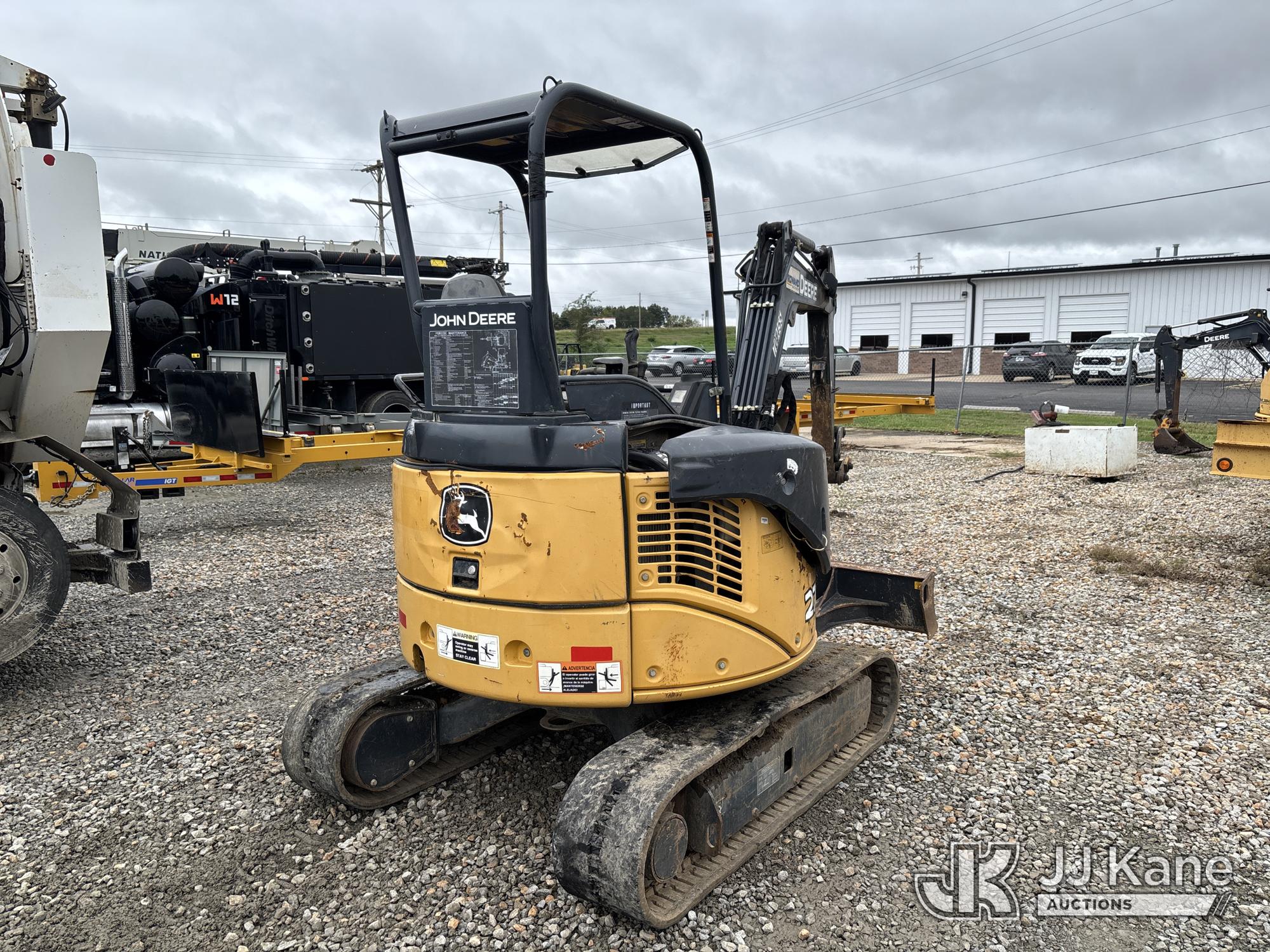 2014 John Deere 27D