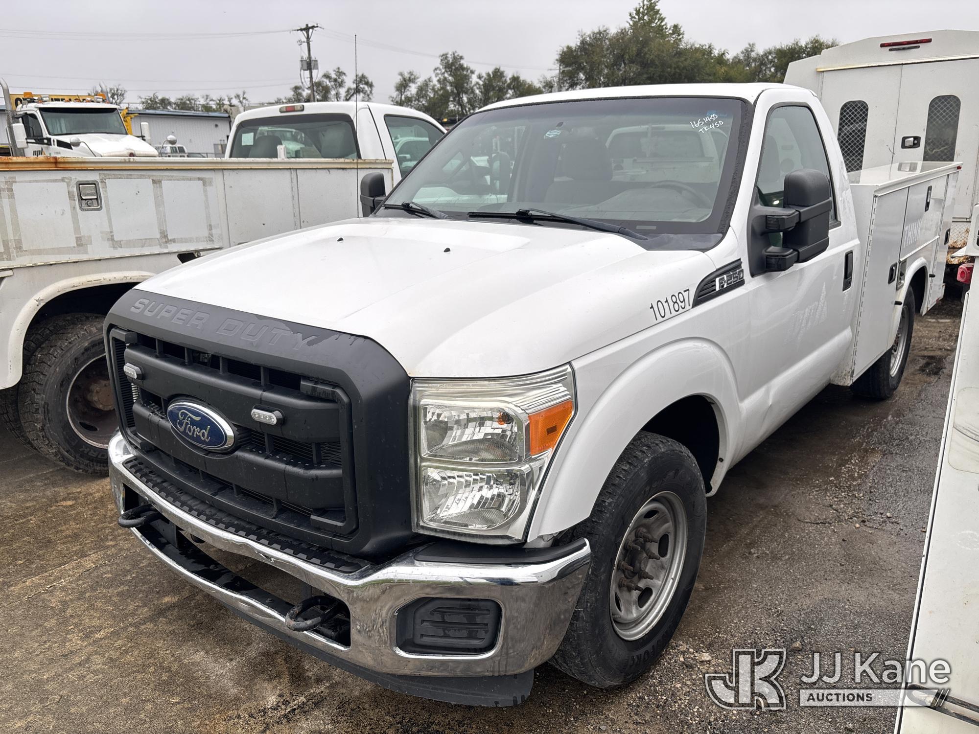 2016 Ford F-250 SD Service Truck (1651450)
