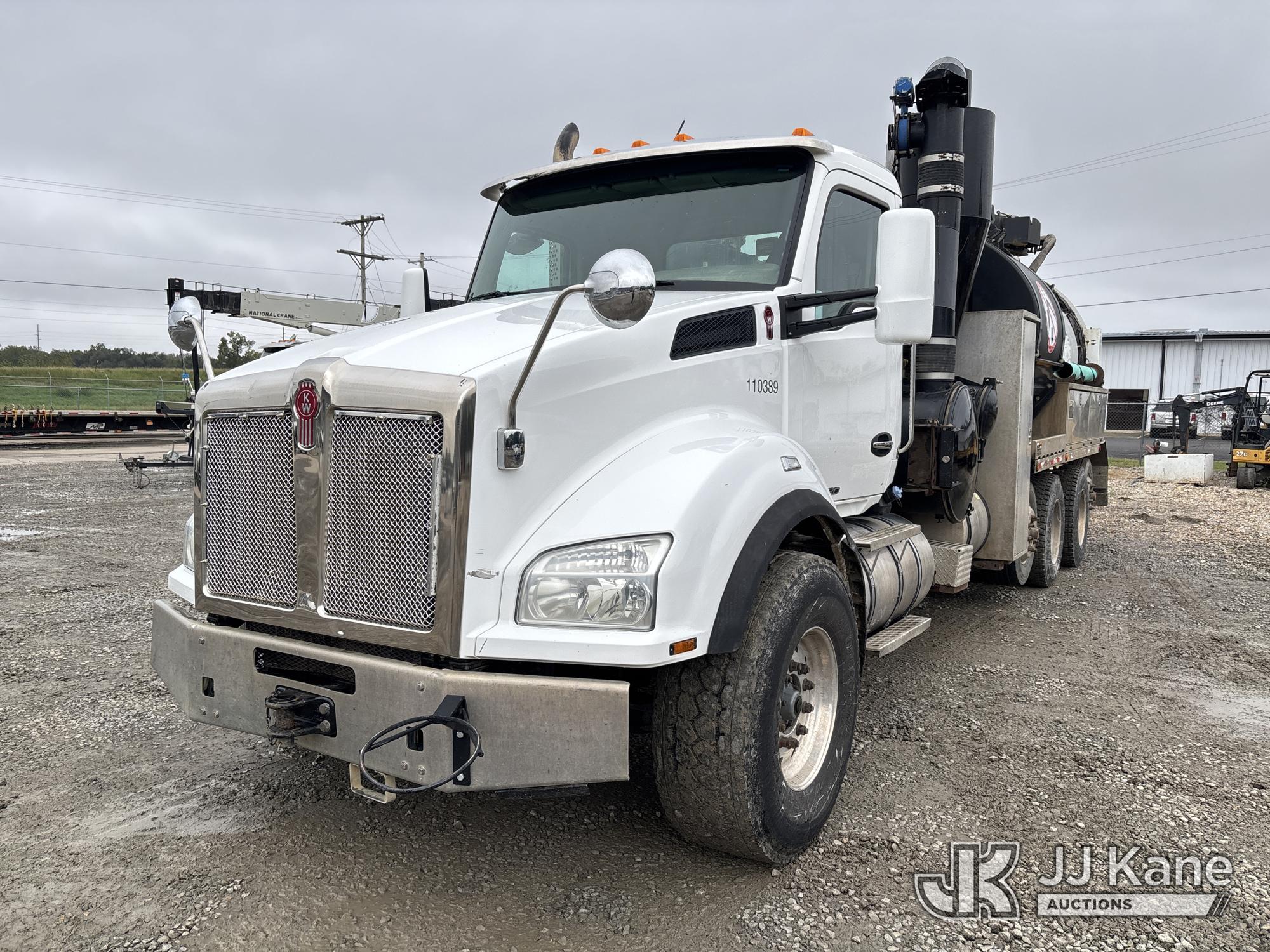 2019 Kenworth T880 Vacuum Excavation Truck (1651472)