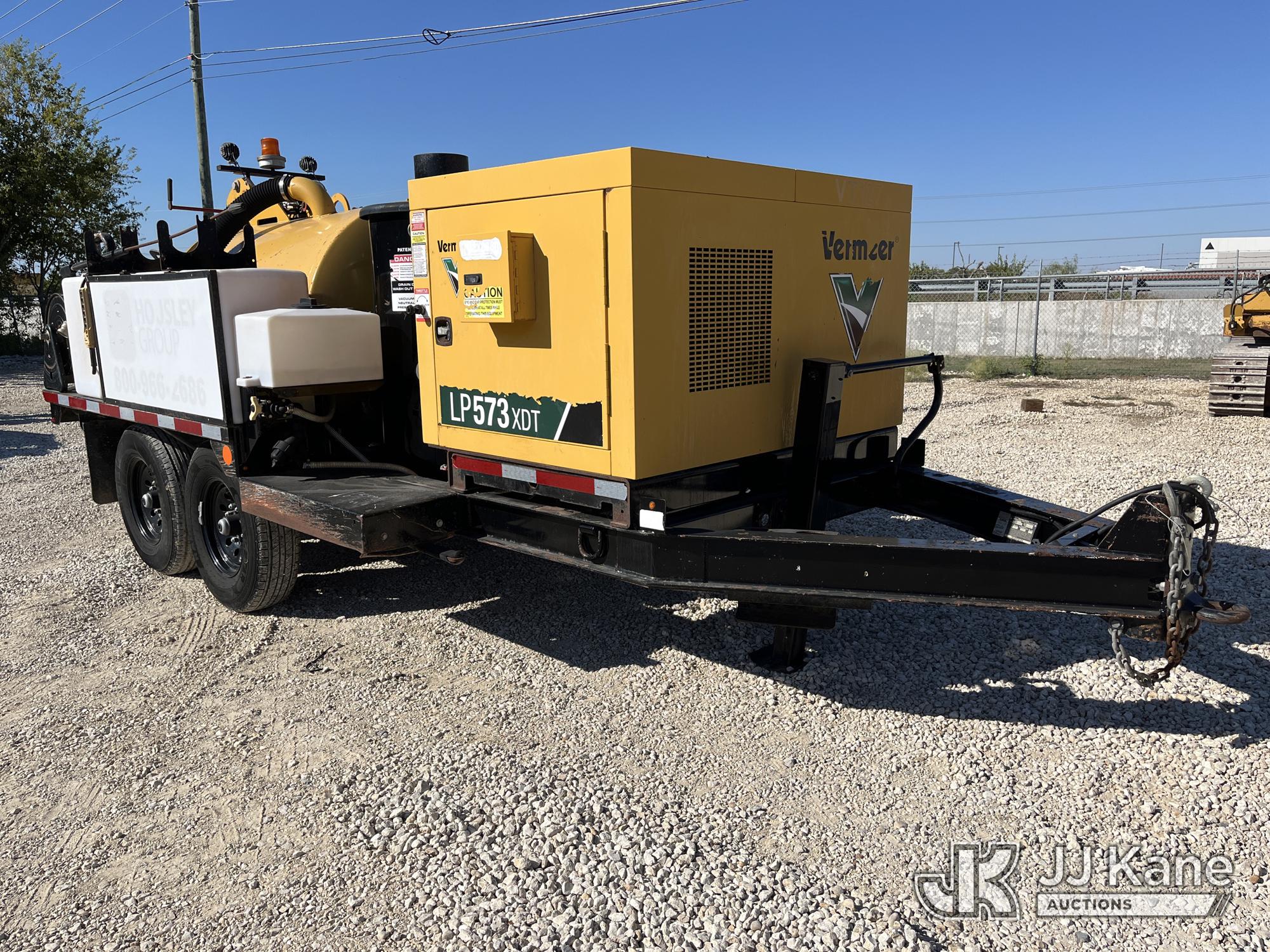 2022 Vermeer LP573XDT