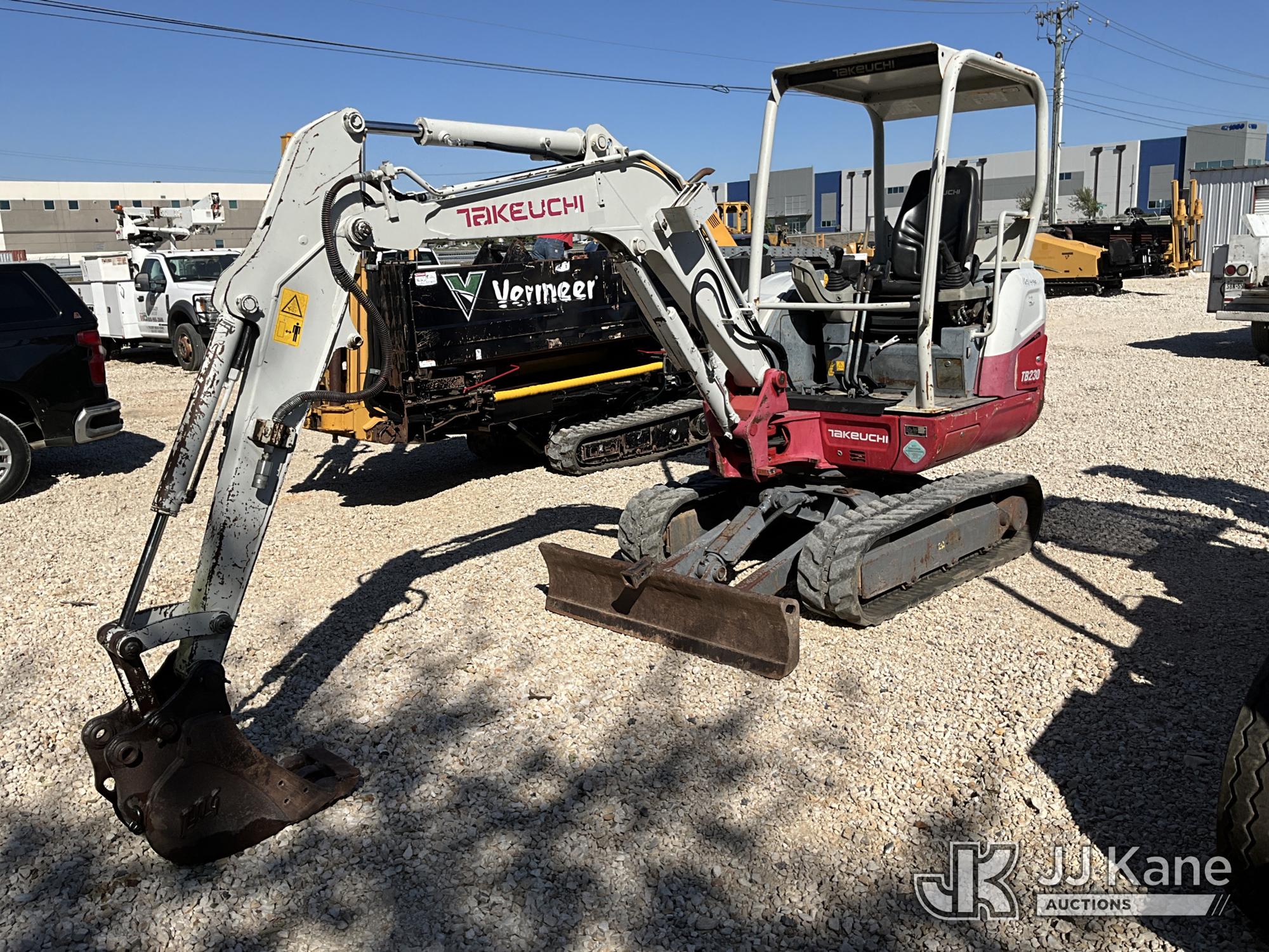 Photo of 2015 Takeuchi TB230