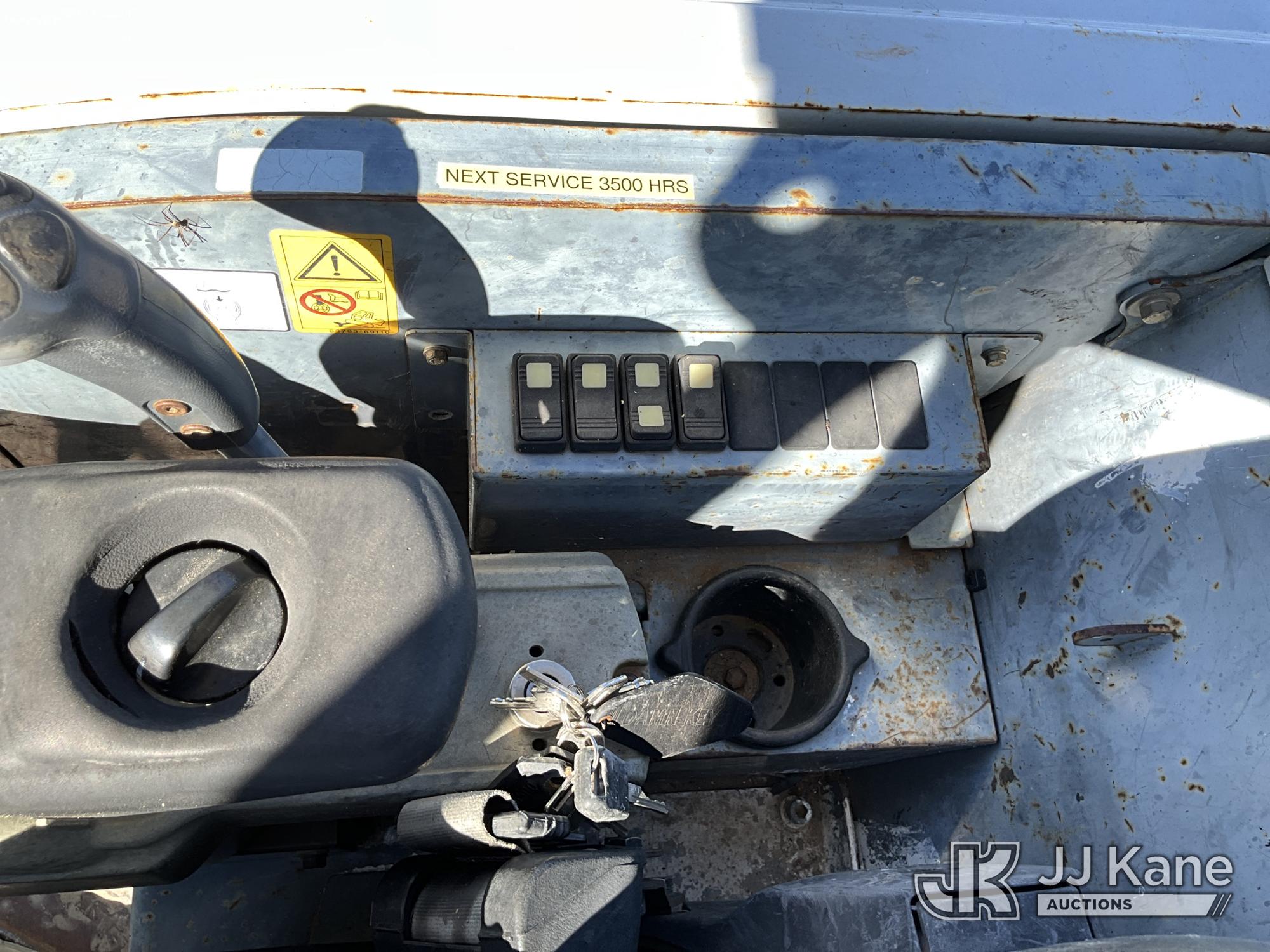 2015 Takeuchi TB230