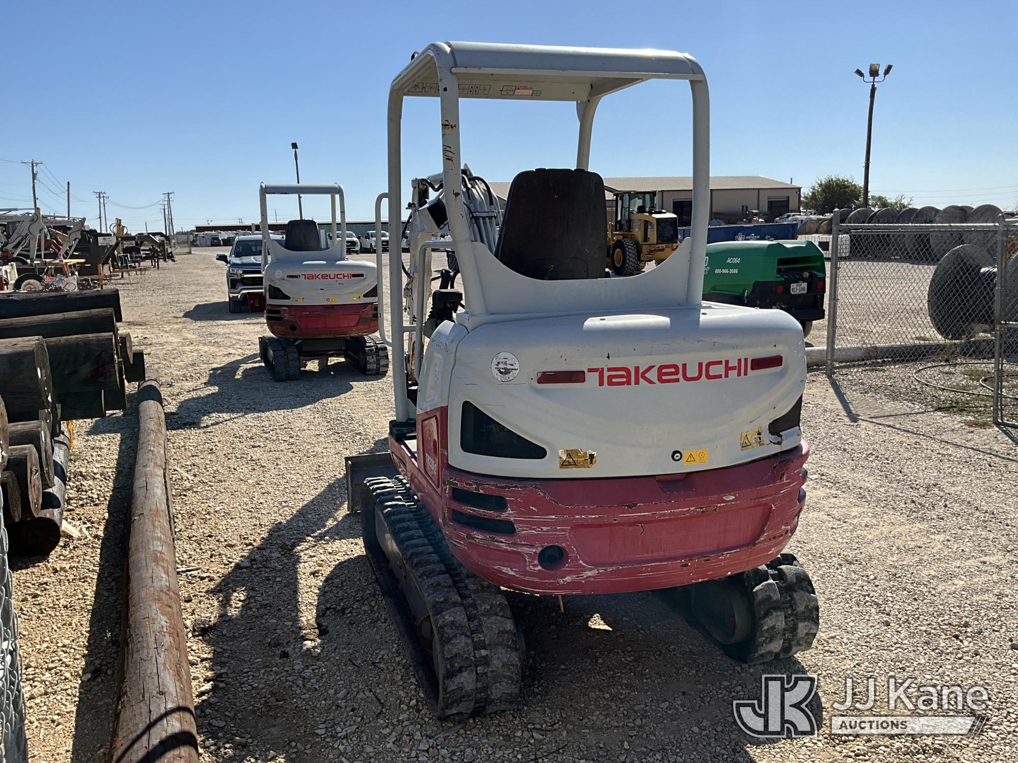 2019 Takeuchi TB235-2