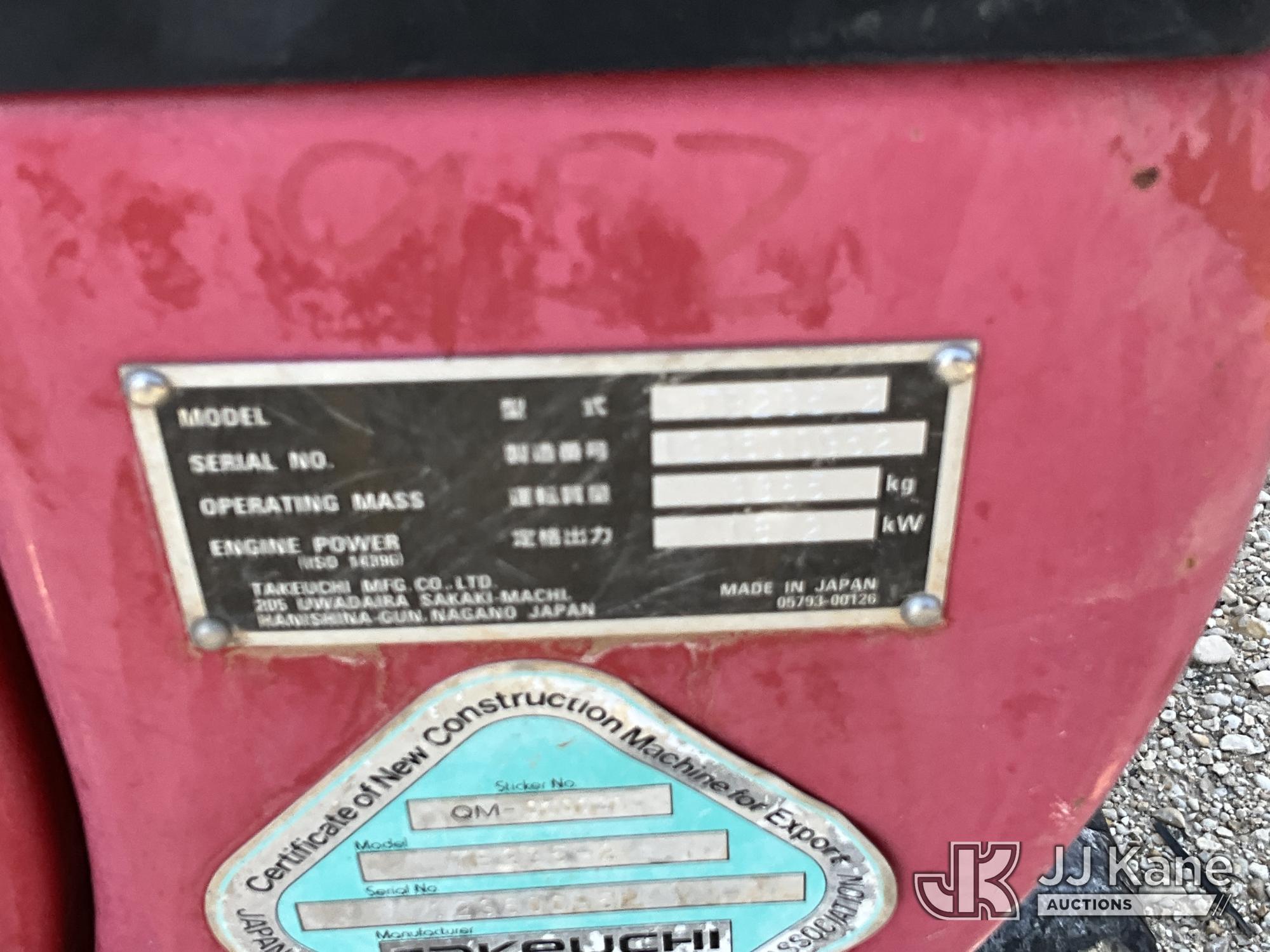 2019 Takeuchi TB235-2