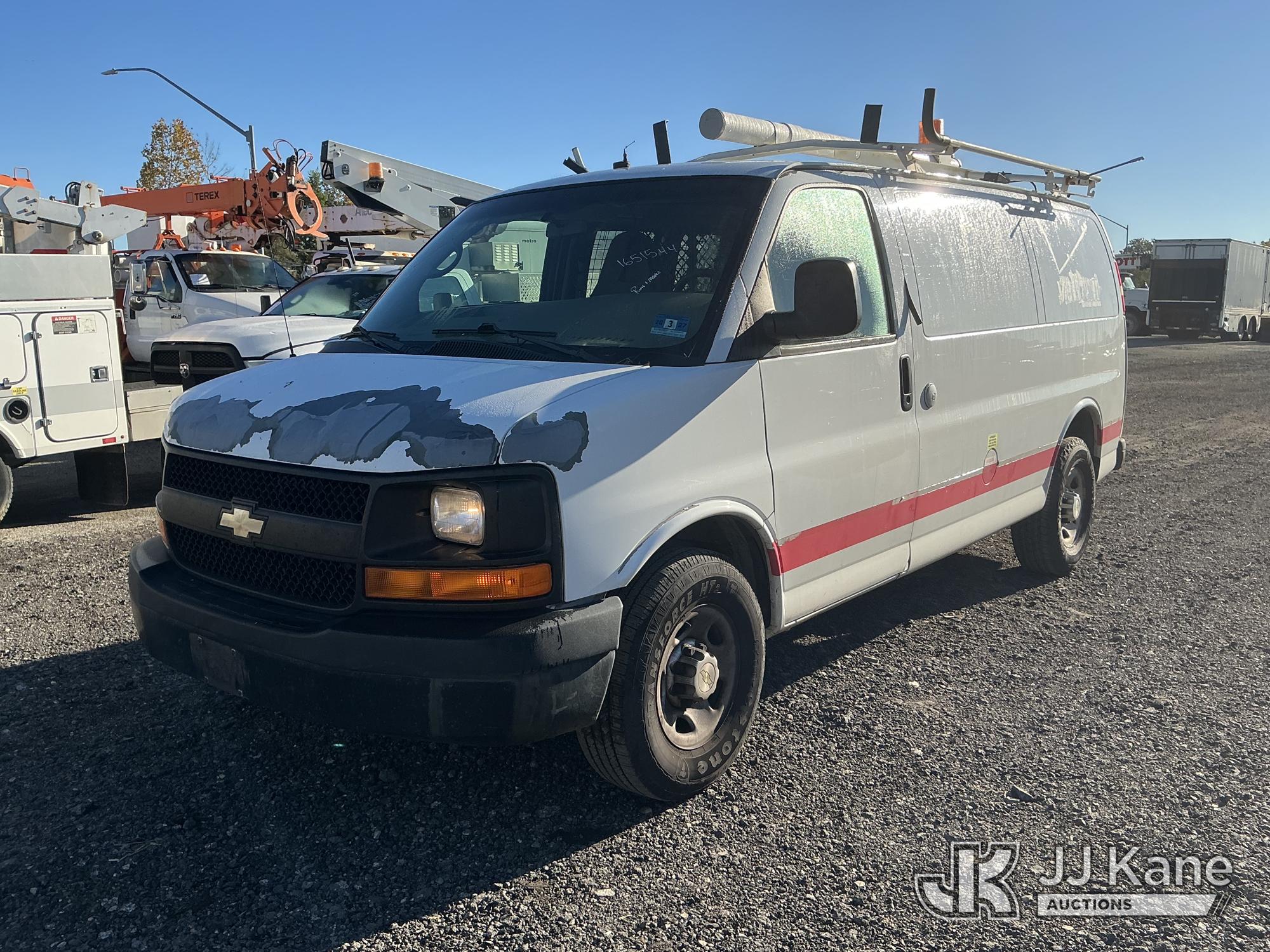 2011 Chevrolet Express G2500