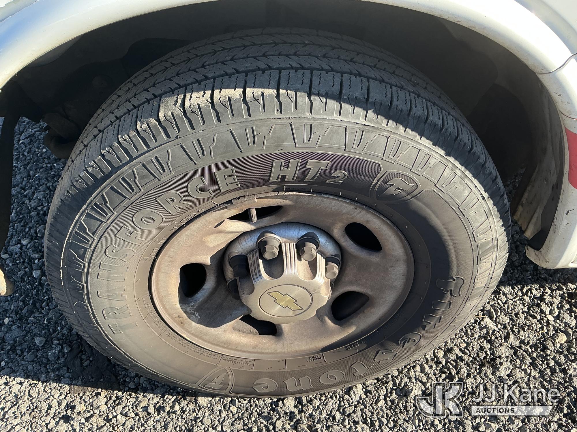 2011 Chevrolet Express G2500