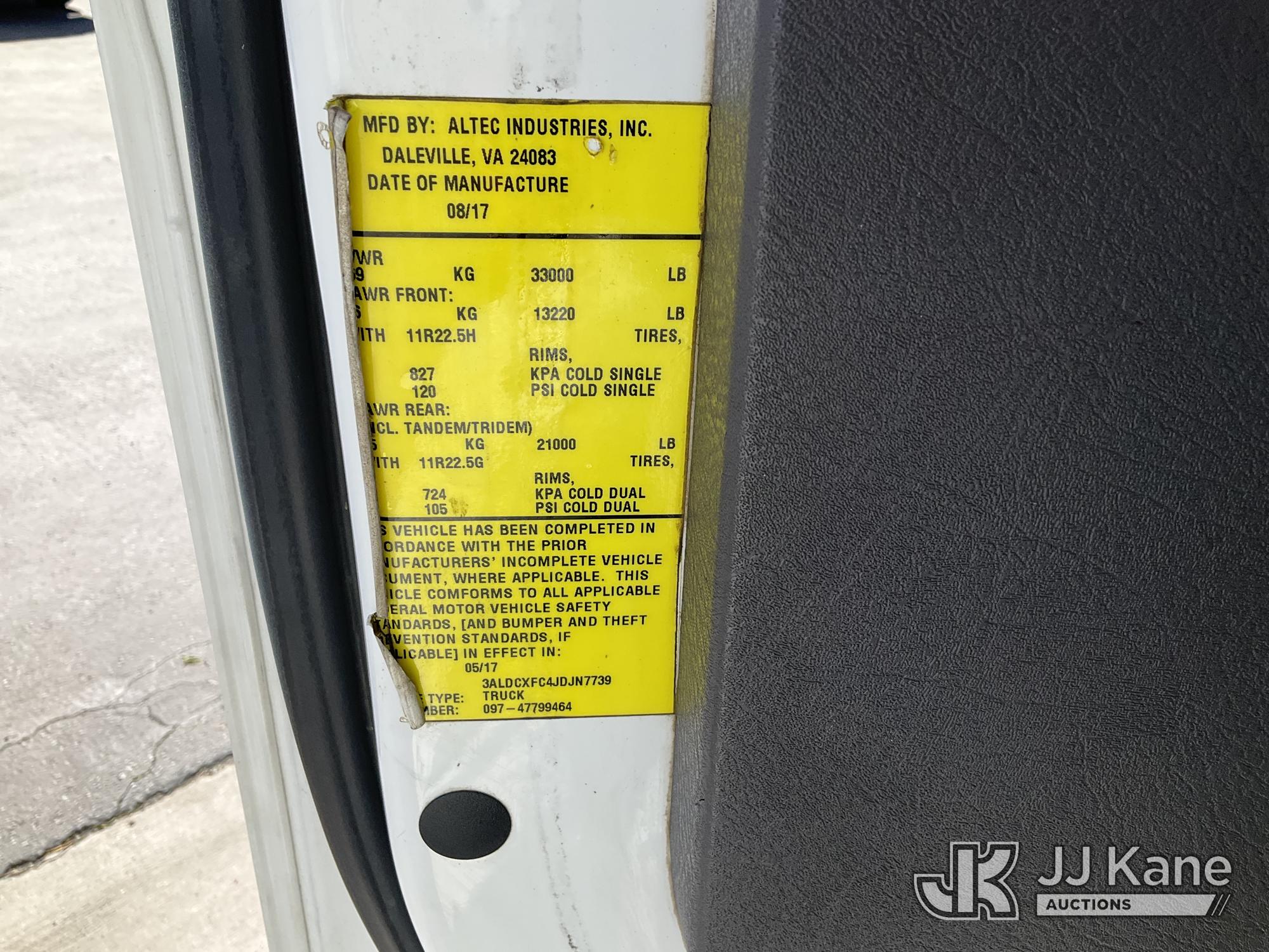 2018 Freightliner M2-106