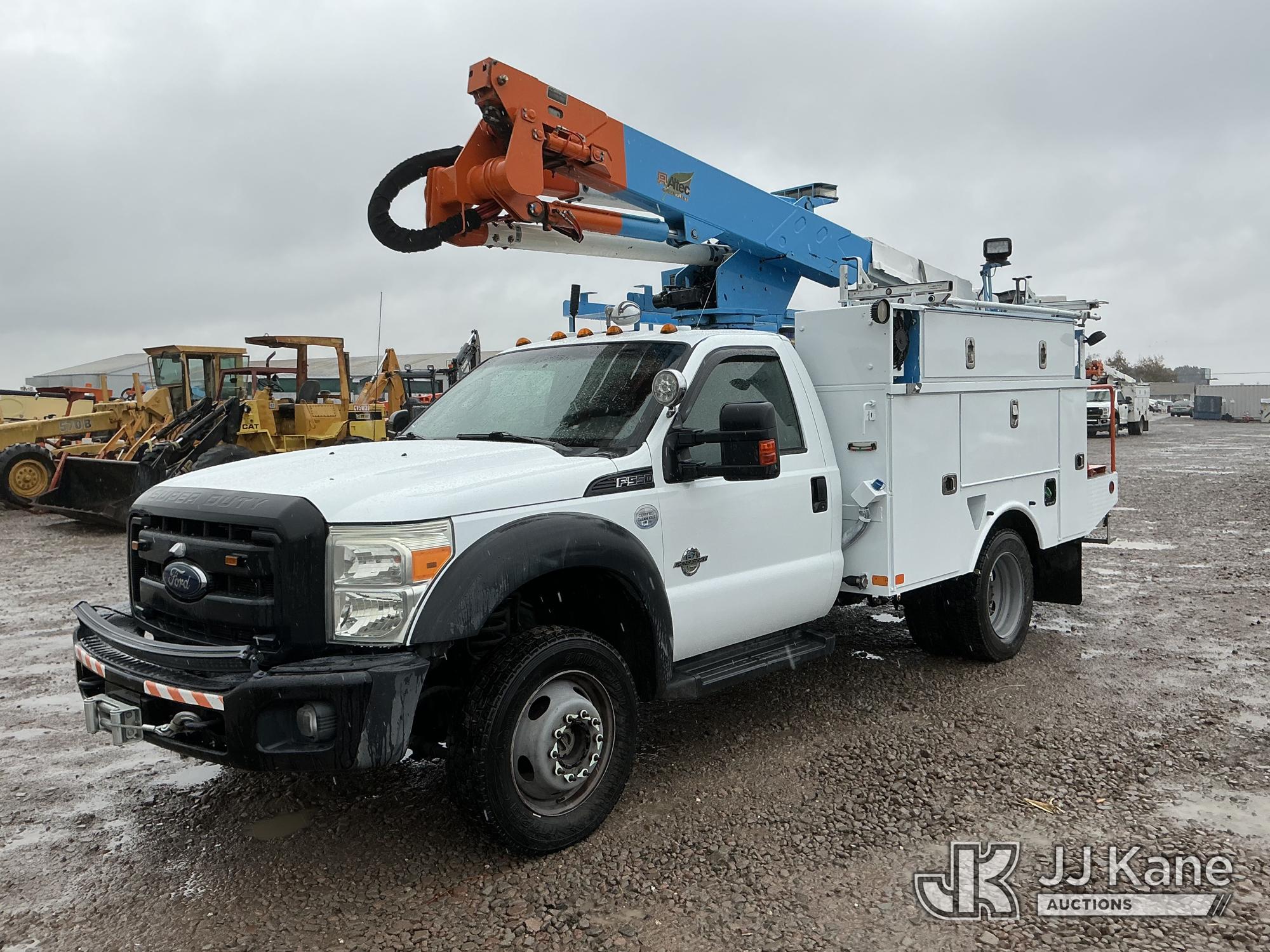 Altec AT37G Articulating & Telescopic Bucket Truck On 2015 Ford F-550 Utility Truck (1651626)