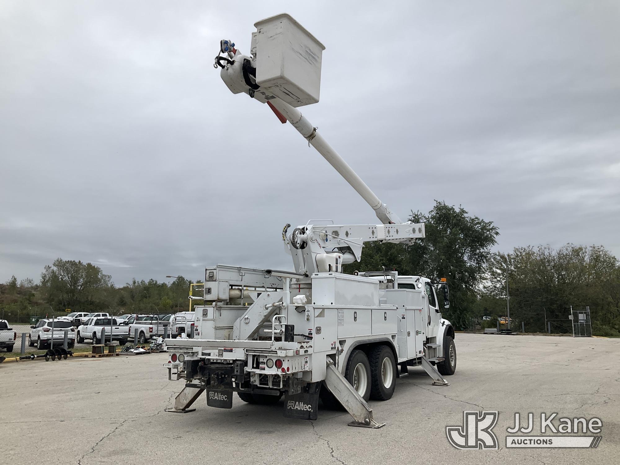 2019 Freightliner M2 106