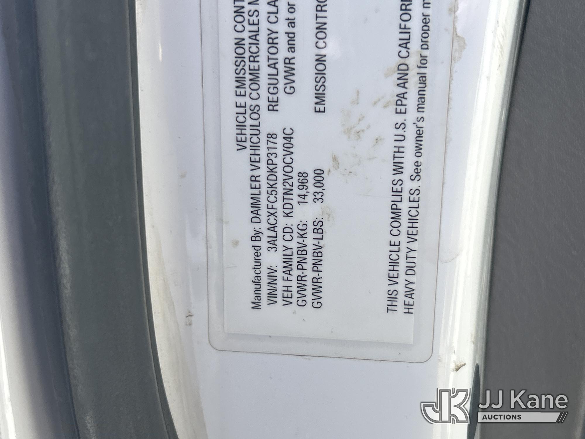 2019 Freightliner M2 106