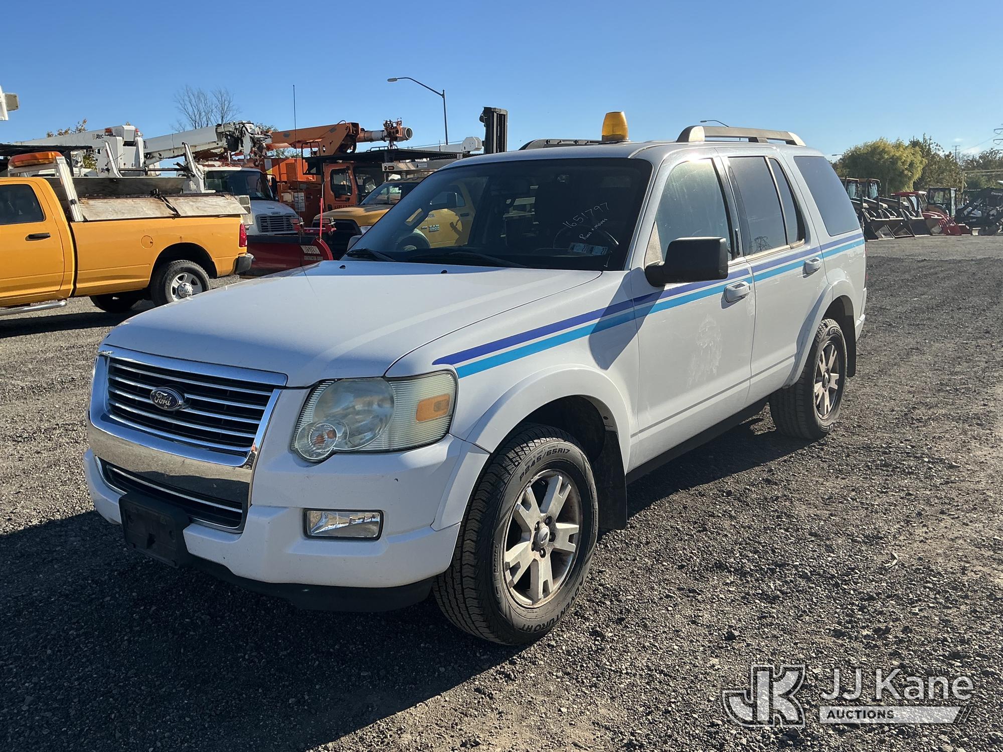 2009 Ford Explorer 4x4 4-Door Sport Utility Vehicle (1651797)