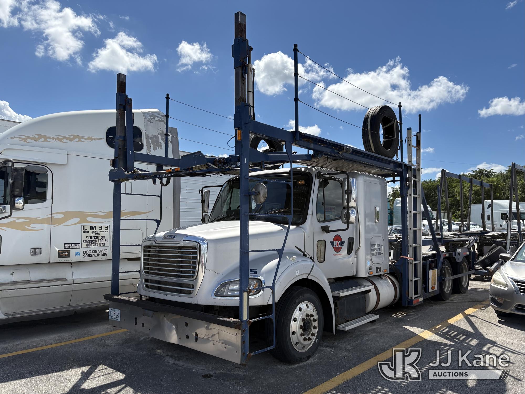 Photo of 2013 Freightliner M2 112
