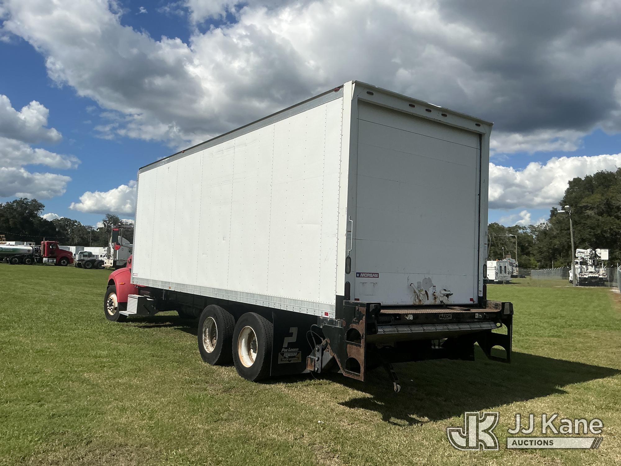 2014 Peterbilt 348