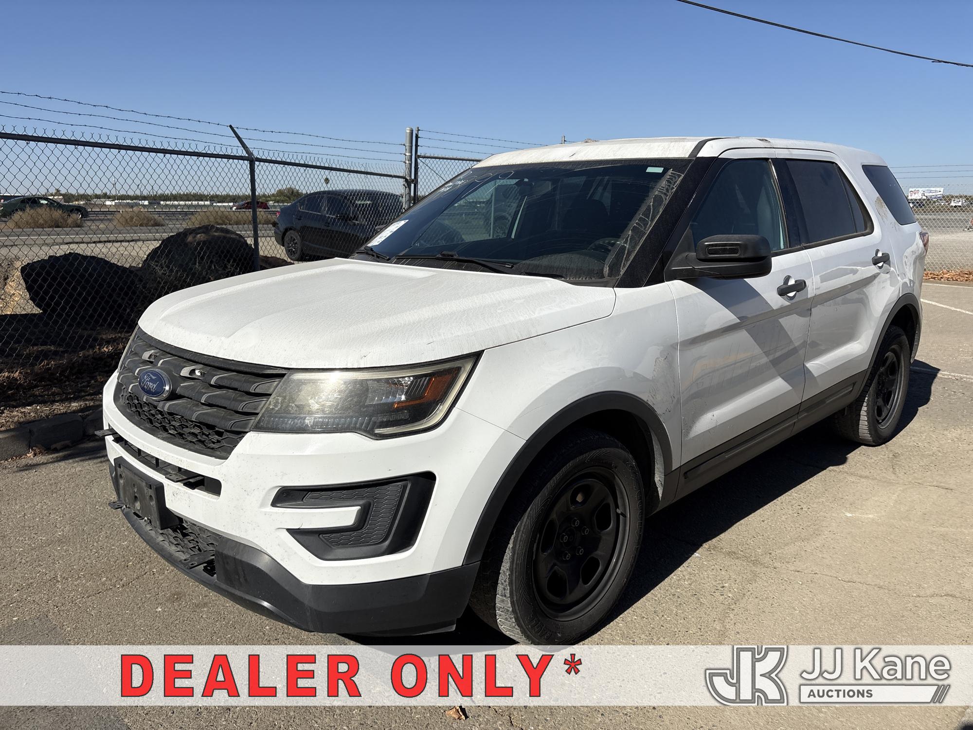 2017 Ford Explorer 4-Door Sport Utility Vehicle (1651918)