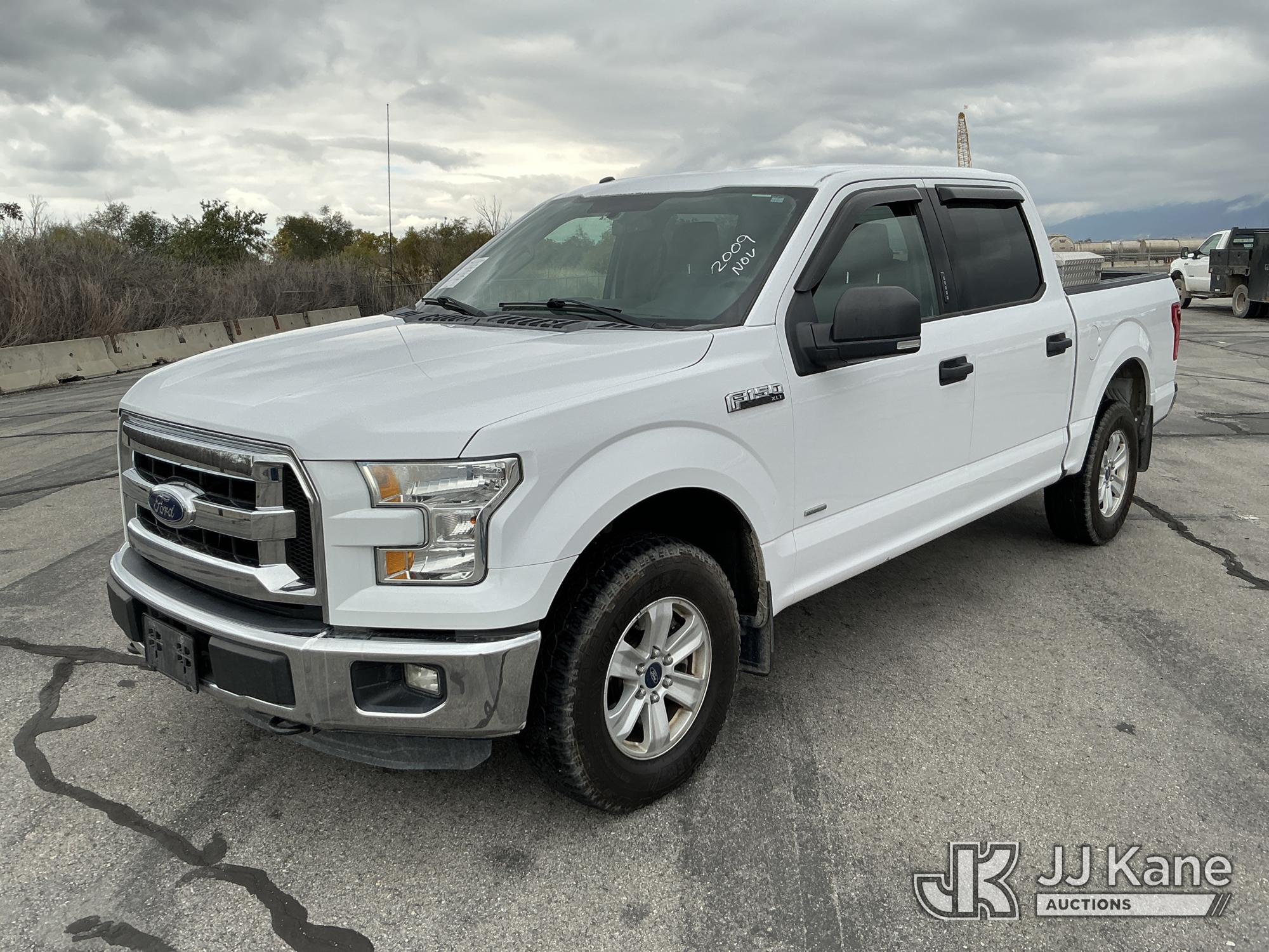 Photo of 2015 Ford F150 4x4