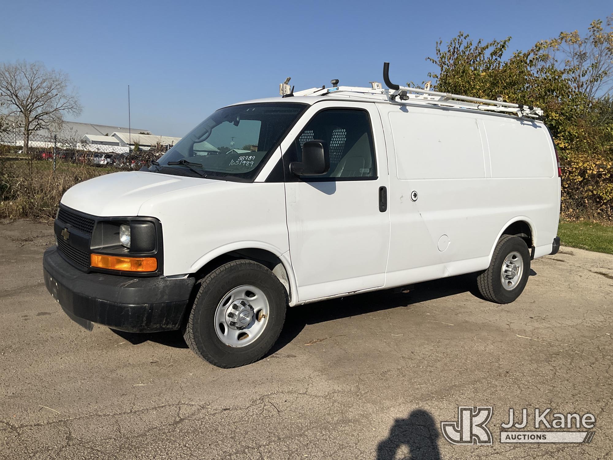 2015 Chevrolet Express Cargo Van (1651989)