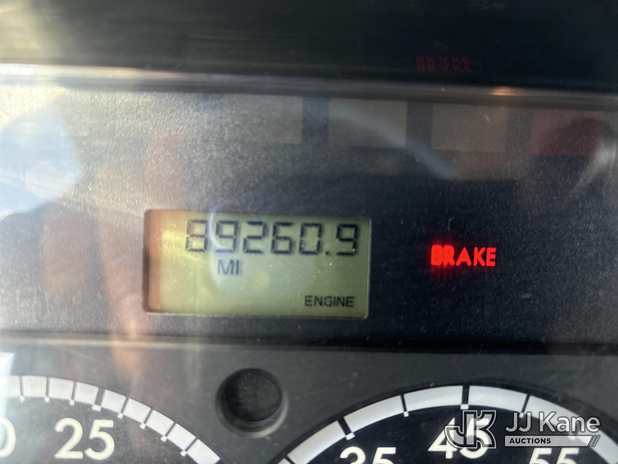 2013 Freightliner 114SD