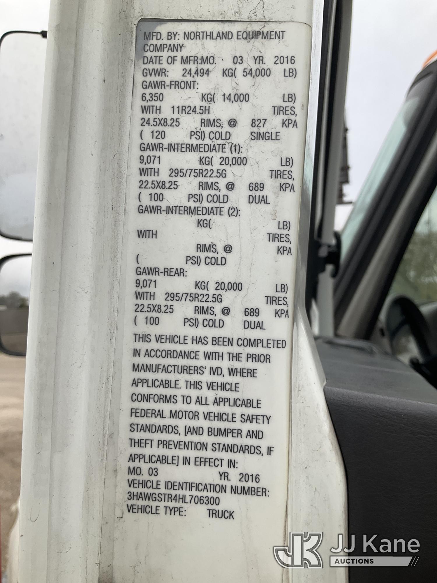 2017 International WORKSTAR 7400