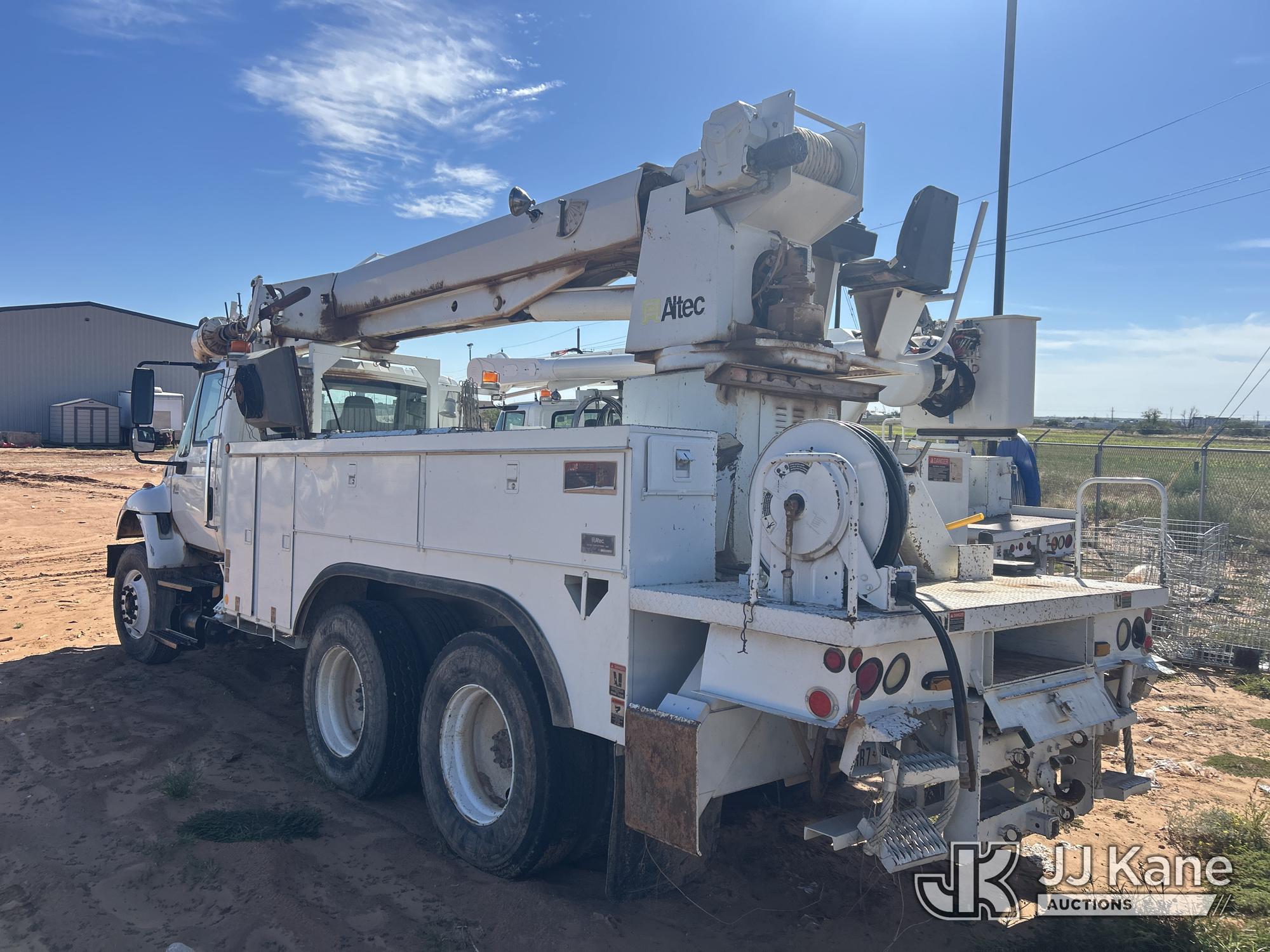2004 International 7400