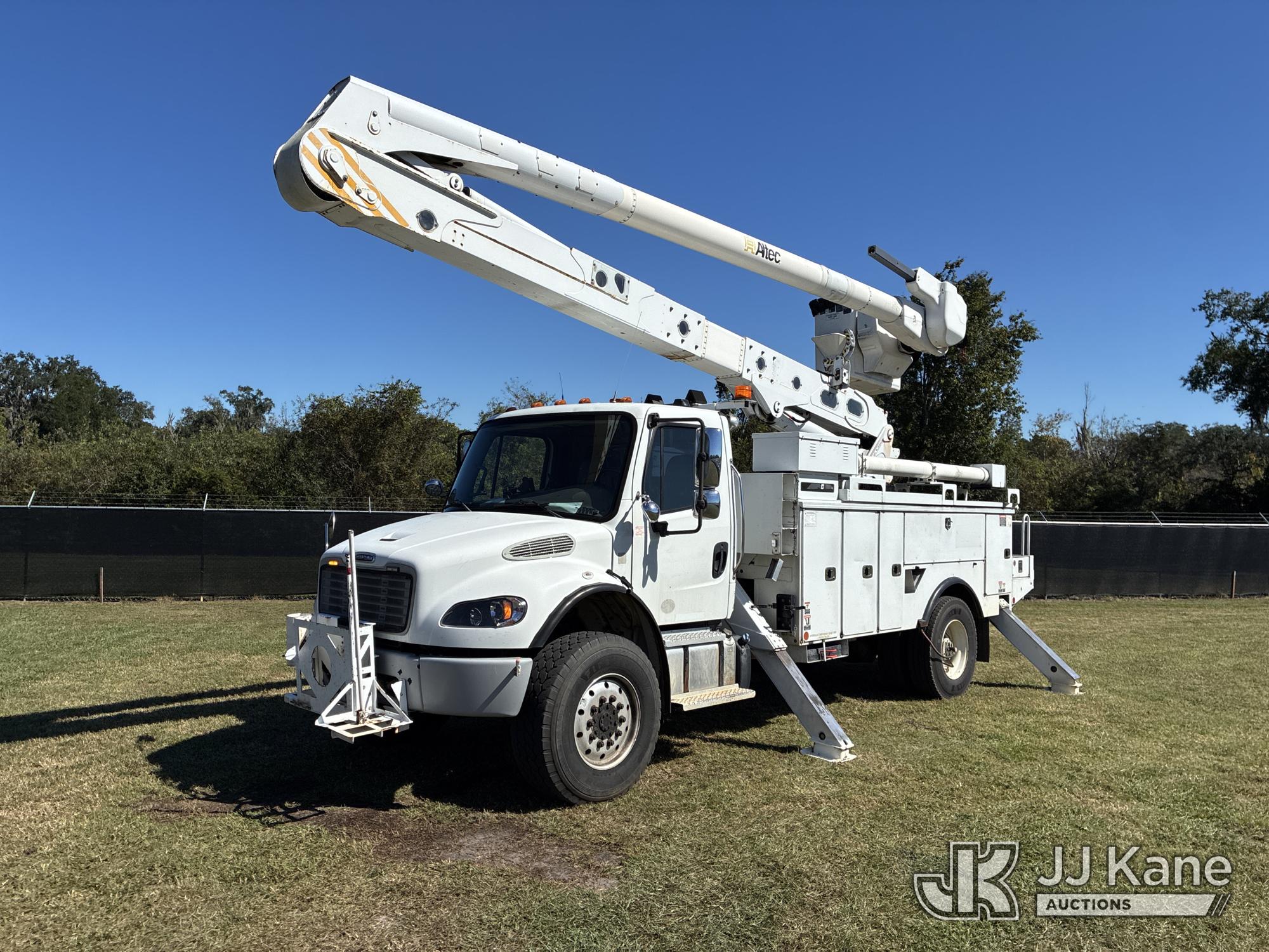 Altec AN55E Material Handling Bucket Truck On 2018 Freightliner M2 106 Utility Truck (1652086)
