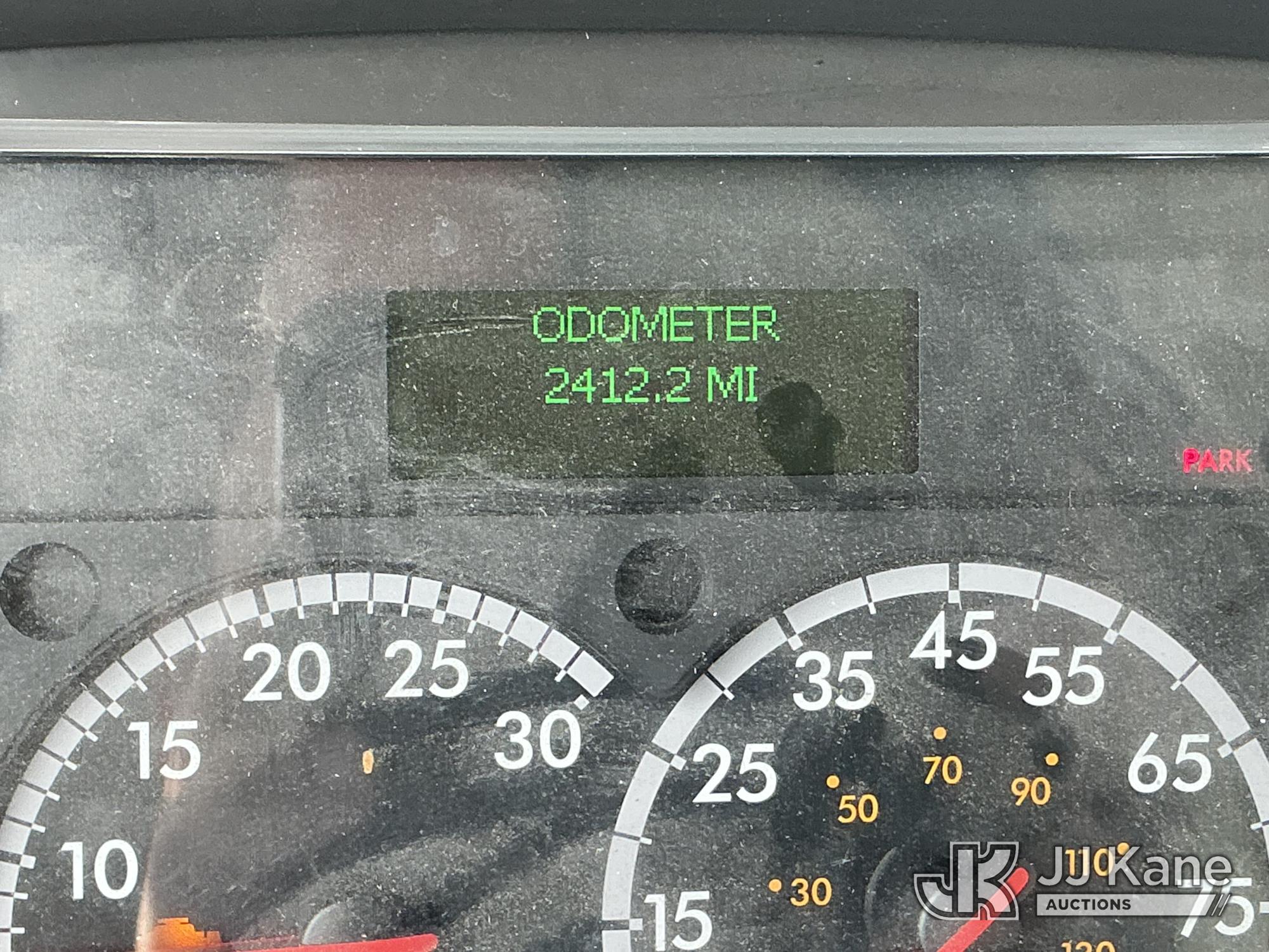 2016 Freightliner M2 106