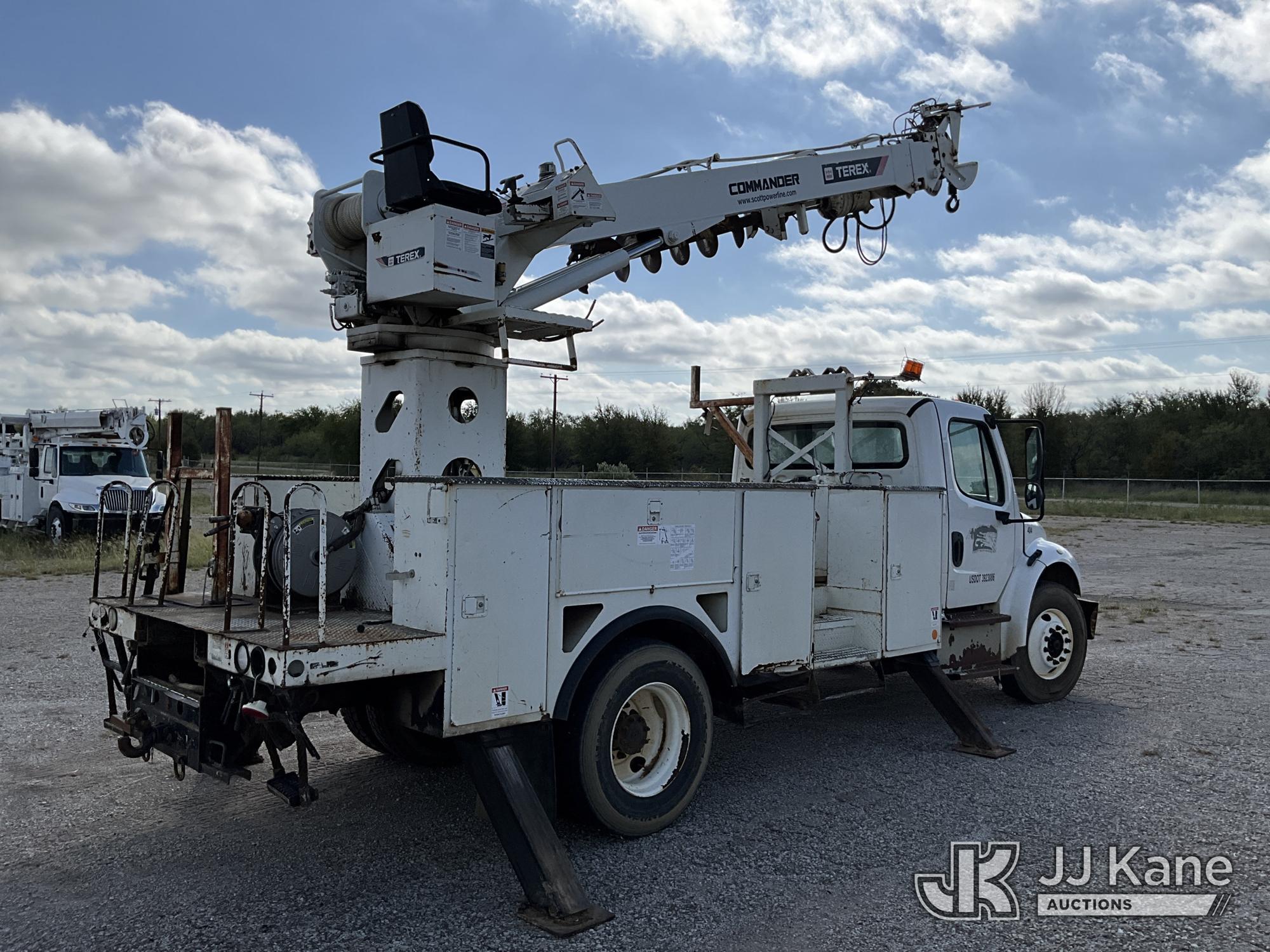 2015 Freightliner M2 106
