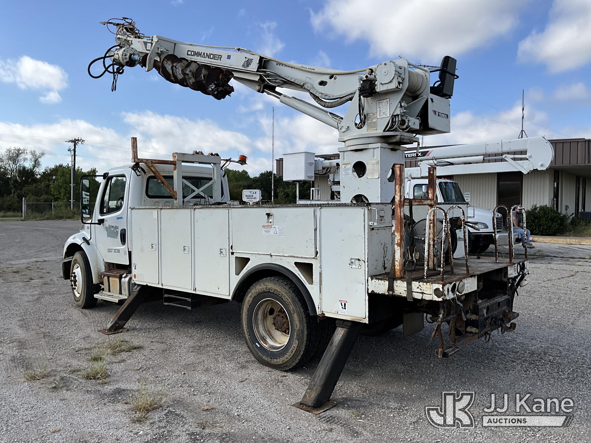 2015 Freightliner M2 106