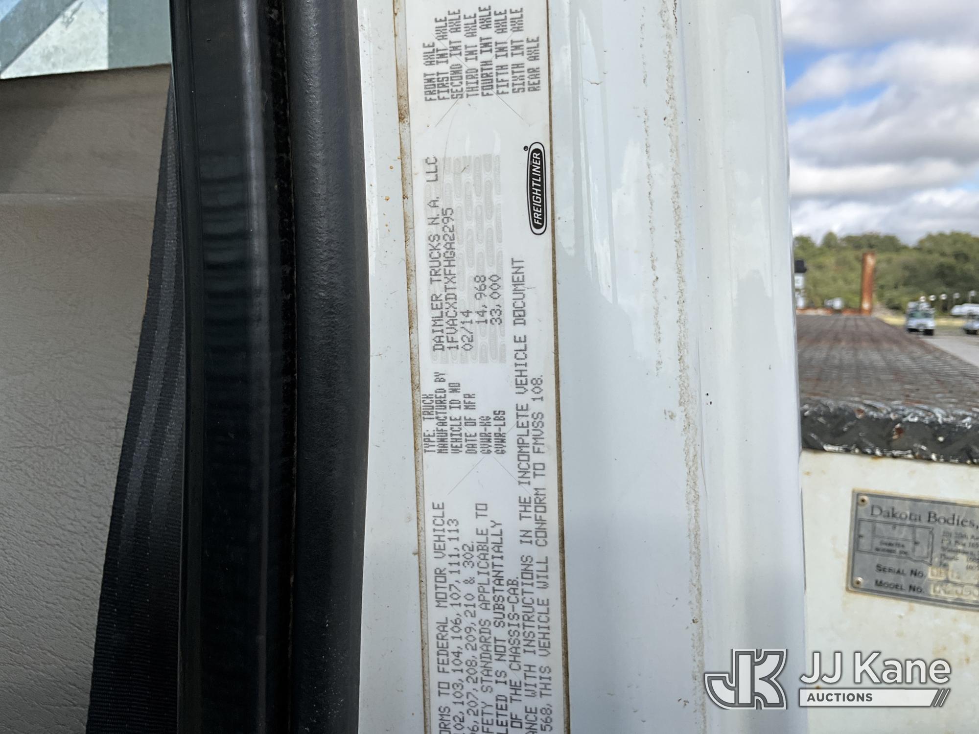 2015 Freightliner M2 106