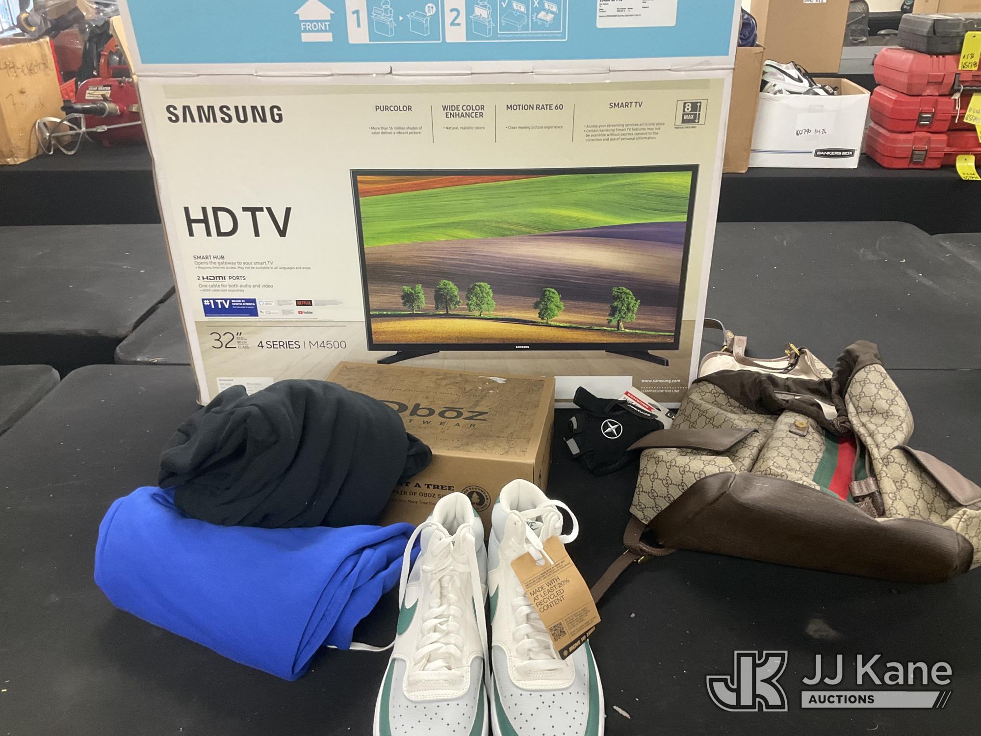 Clothes (1652146)